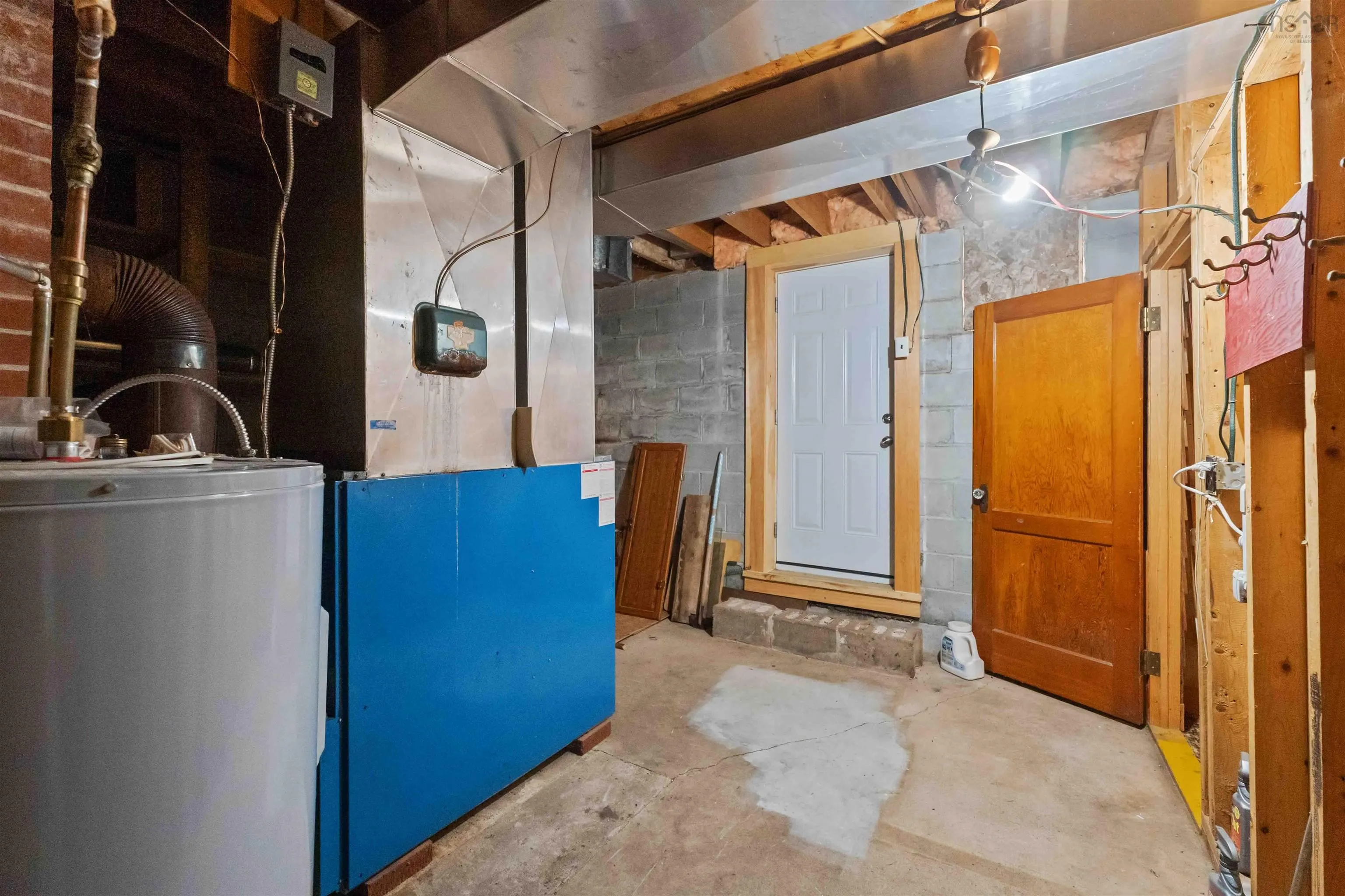 42 Willow Street, Kingston, NS B0P 1R0, 3 Bedrooms Bedrooms, ,1 BathroomBathrooms,Residential,For Sale,Willow,202520534