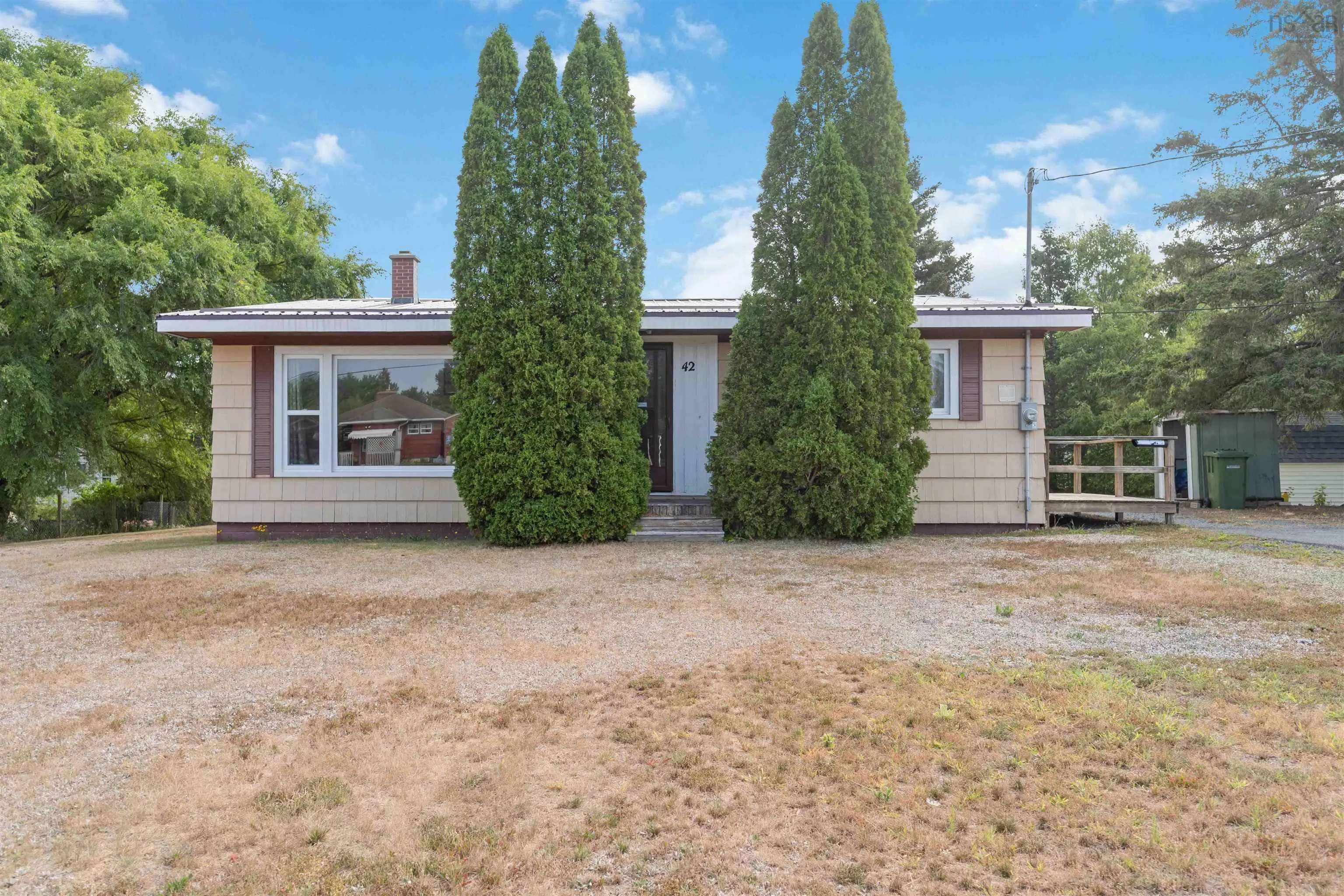 42 Willow Street, Kingston, NS B0P 1R0, 3 Bedrooms Bedrooms, ,1 BathroomBathrooms,Residential,For Sale,Willow,202520534