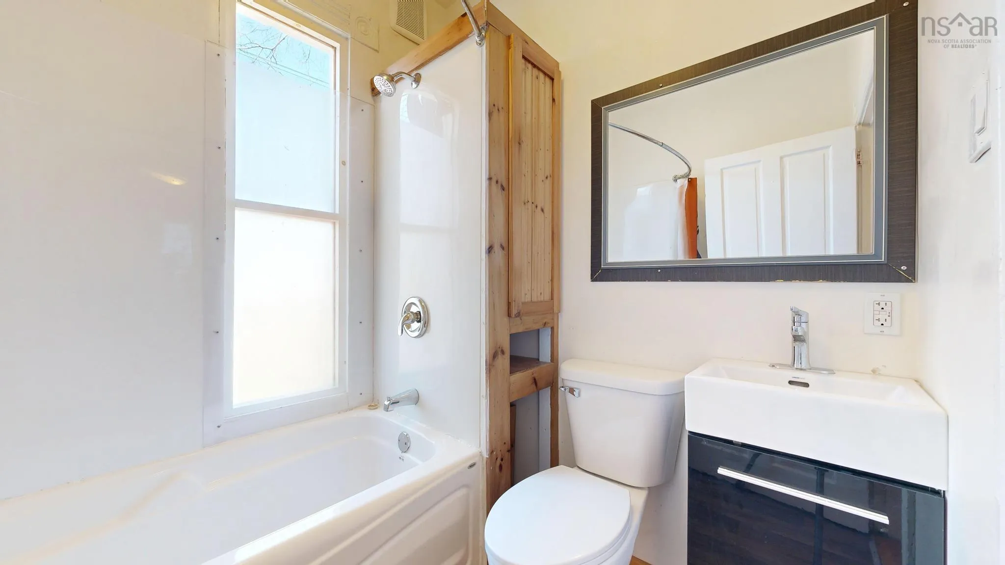 2683-87 Fuller Terrace, Halifax Peninsula, NS B3K 3V9, 6 Bedrooms Bedrooms, ,3 BathroomsBathrooms,Residential,For Sale,Fuller,202524427