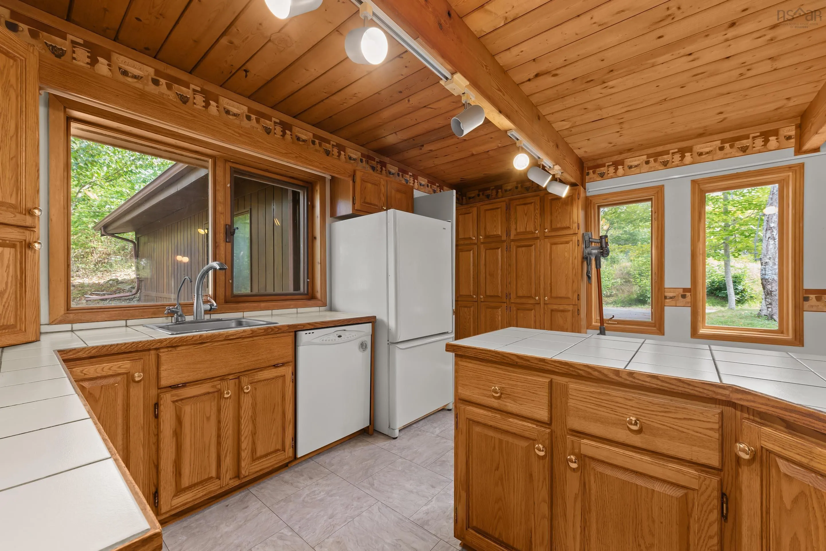 222 Rolling Hills Drive, Waverley, NS B2R 1B5, 4 Bedrooms Bedrooms, ,4 BathroomsBathrooms,Residential,For Sale,Rolling Hills,202523554