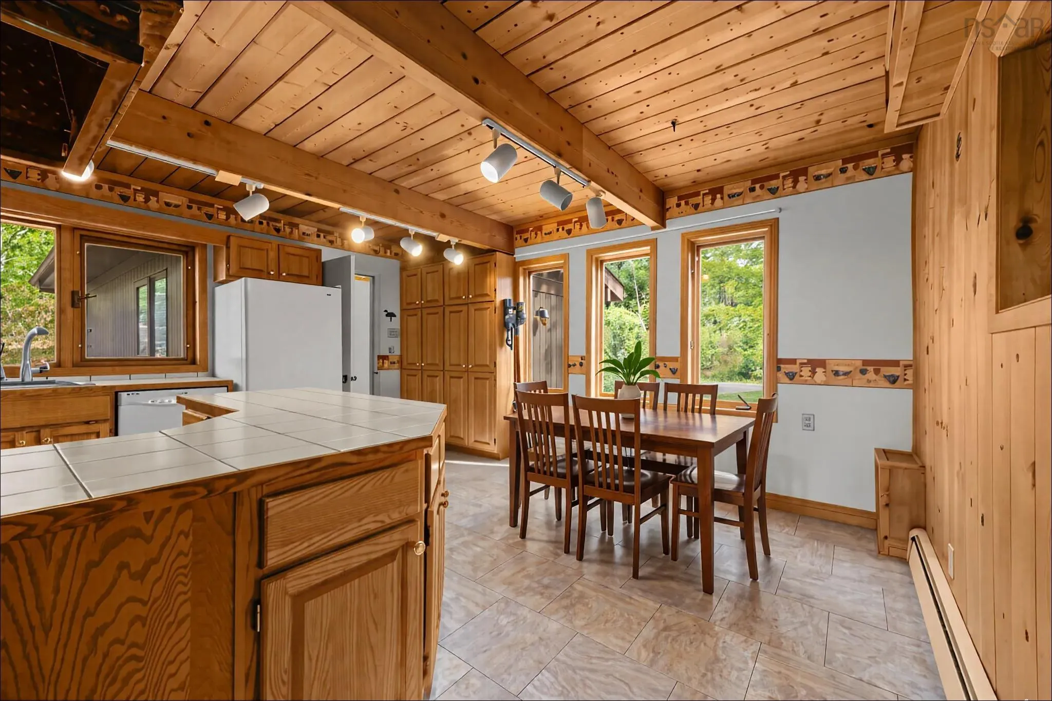 222 Rolling Hills Drive, Waverley, NS B2R 1B5, 4 Bedrooms Bedrooms, ,4 BathroomsBathrooms,Residential,For Sale,Rolling Hills,202523554