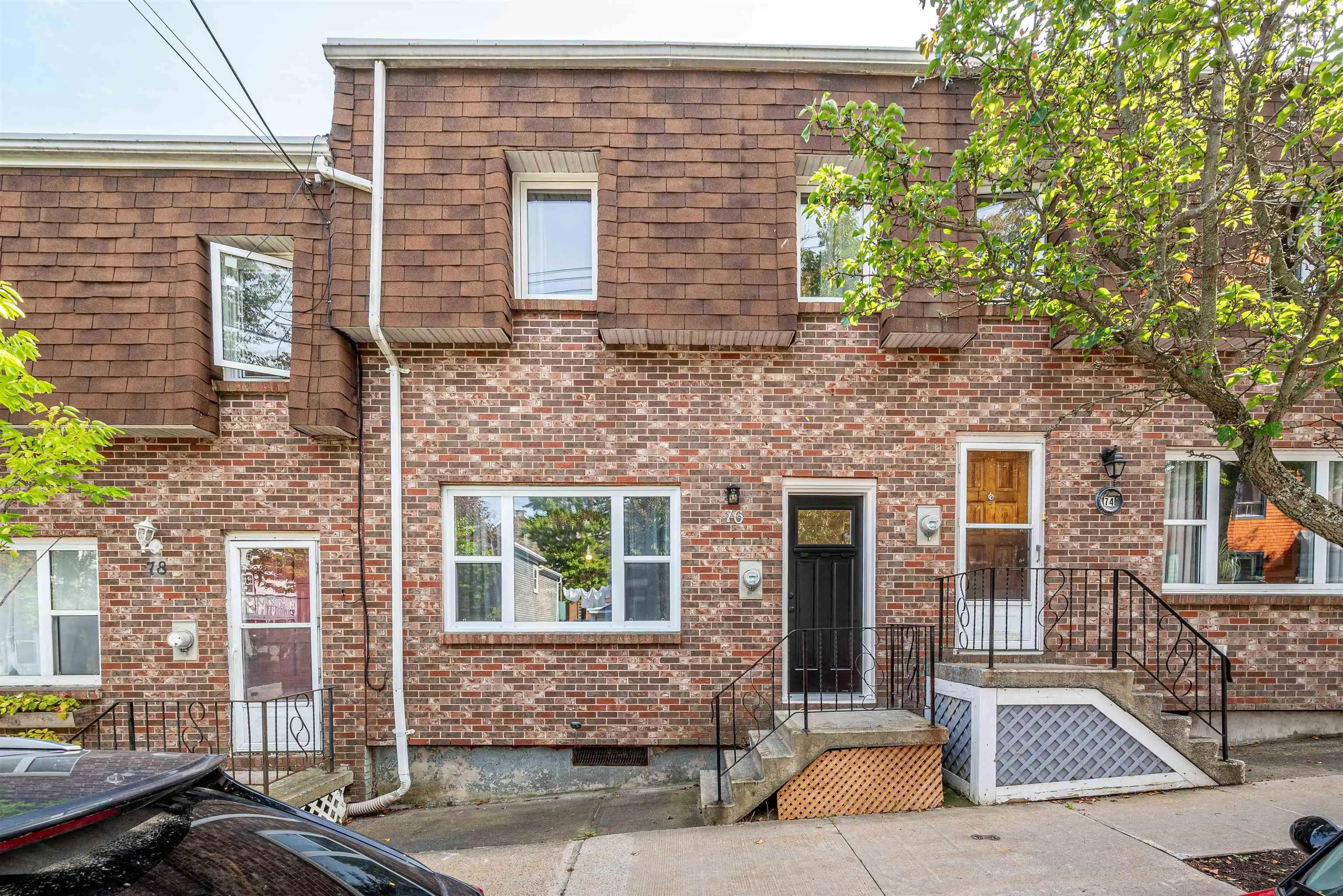 76 Queen Street, Dartmouth, NS B2Y 1G5, 3 Bedrooms Bedrooms, ,2 BathroomsBathrooms,Residential,For Sale,Queen,202524746