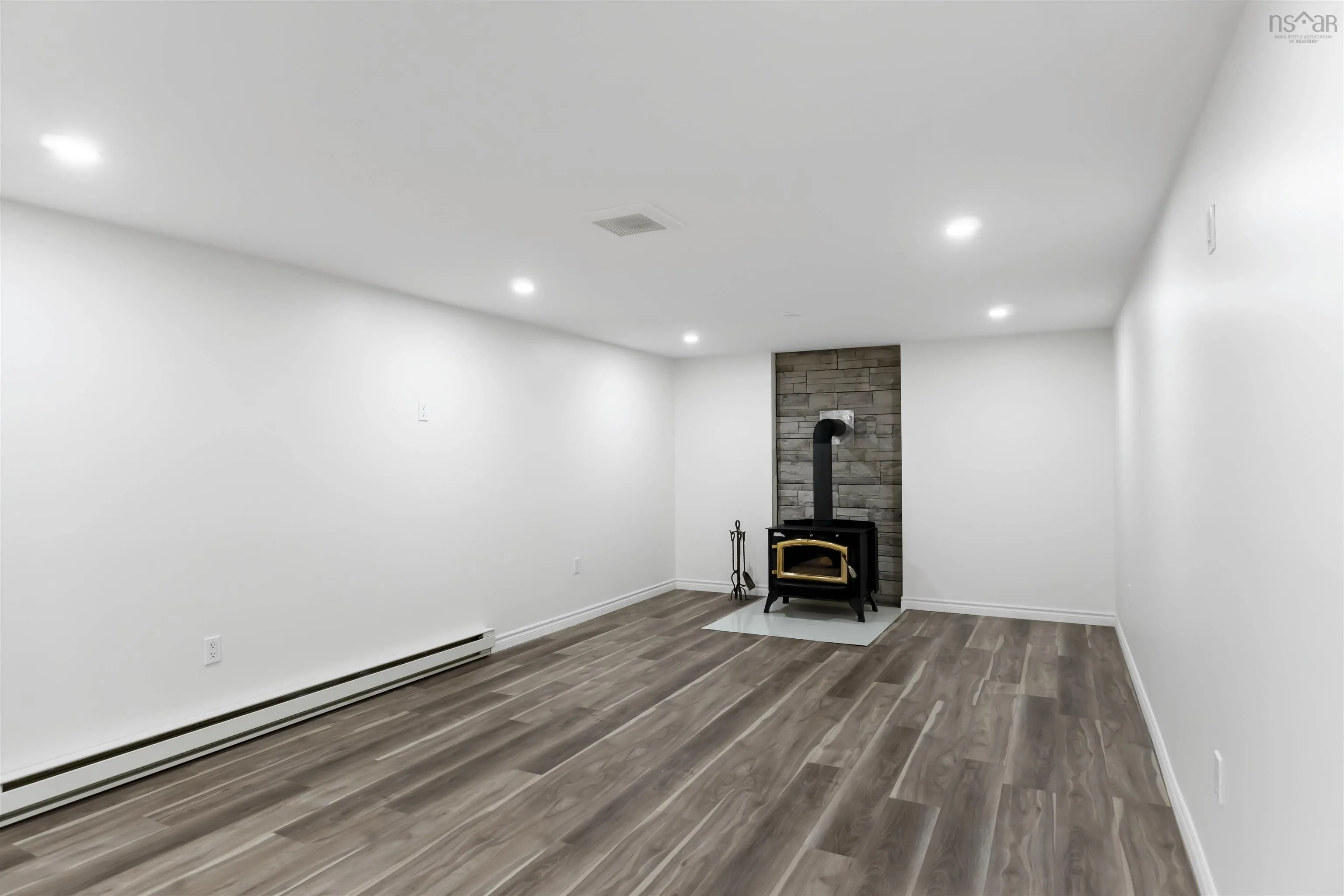 380 Hall Road, South Greenwood, NS B0P 1R0, 4 Bedrooms Bedrooms, ,3 BathroomsBathrooms,Residential,For Sale,Hall,202518716