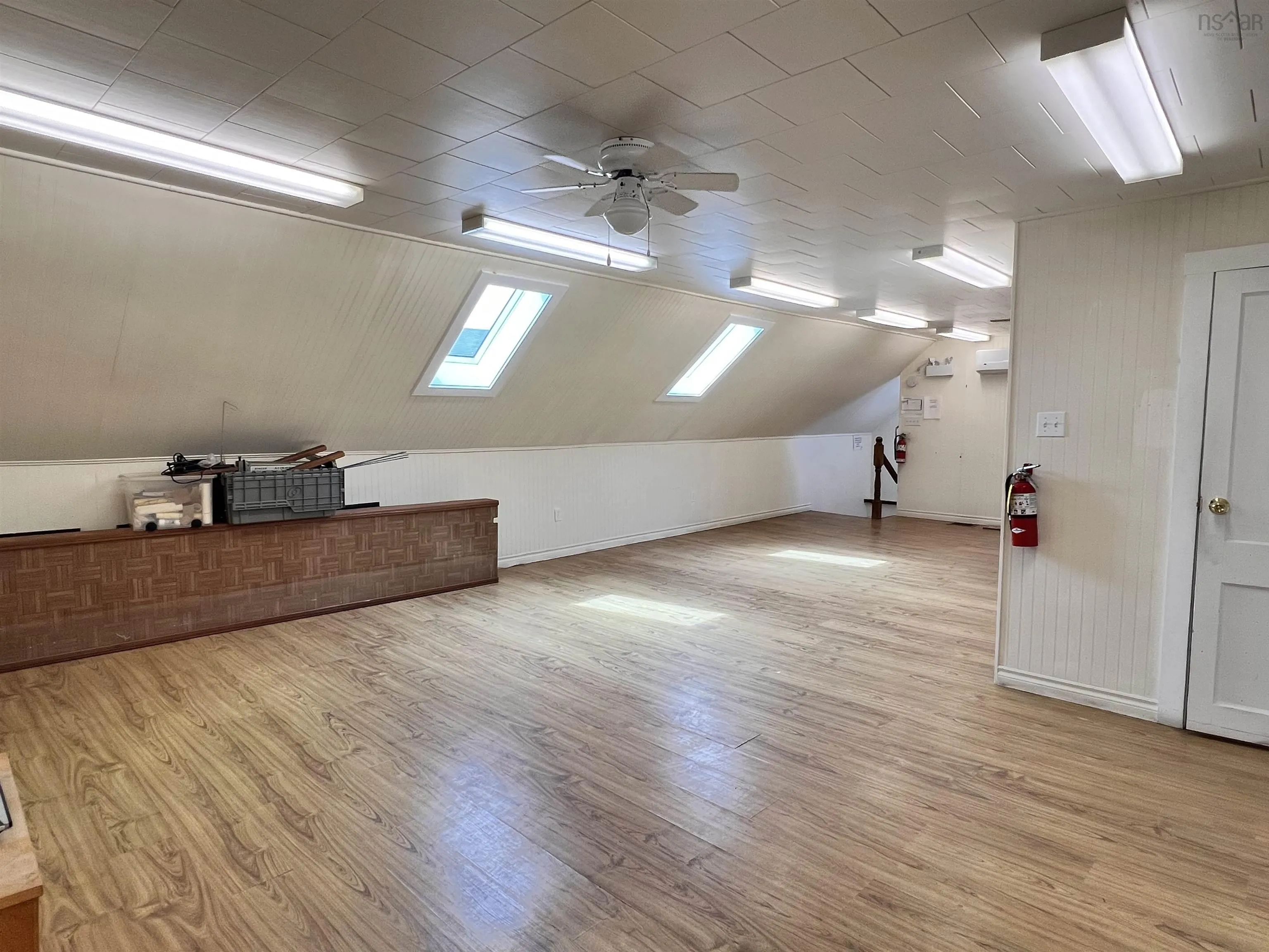 6 Beech Street, Lockeport Ns B0t 1w0, ,Commercial Sale,For Sale,Beech,202510094