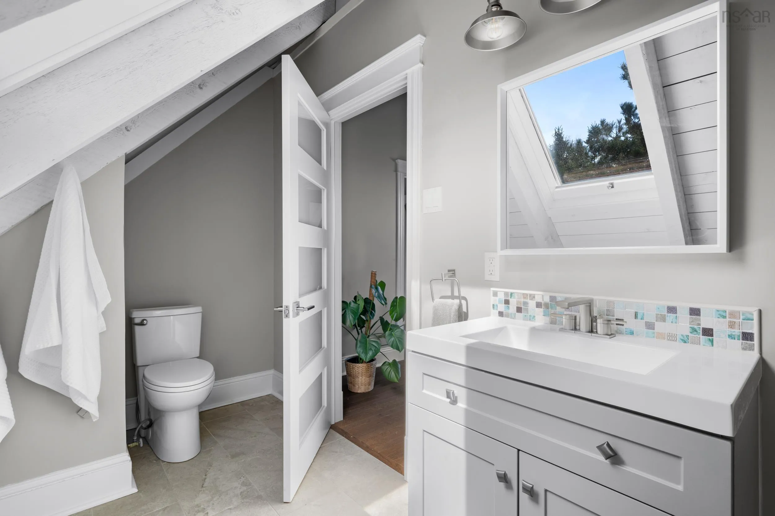 500 Mill Cove Shore Road, Mill Cove, NS B0J 1T0, 3 Bedrooms Bedrooms, ,2 BathroomsBathrooms,Residential,For Sale,Mill Cove Shore,202521739