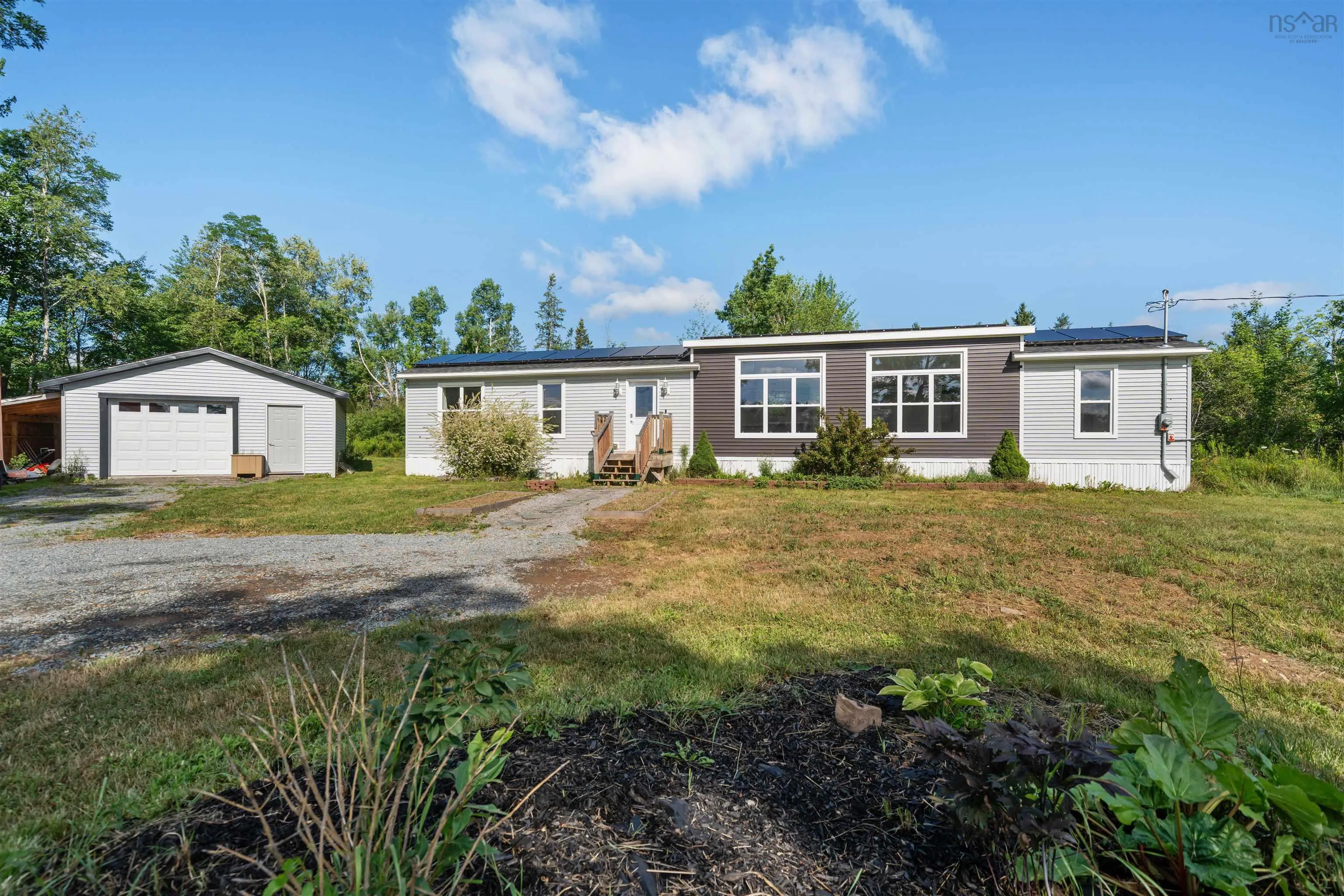 2153 Highway 236, Mosherville, NS B0N 2A0, 2 Bedrooms Bedrooms, ,2 BathroomsBathrooms,Residential,For Sale,Highway 236,202518415