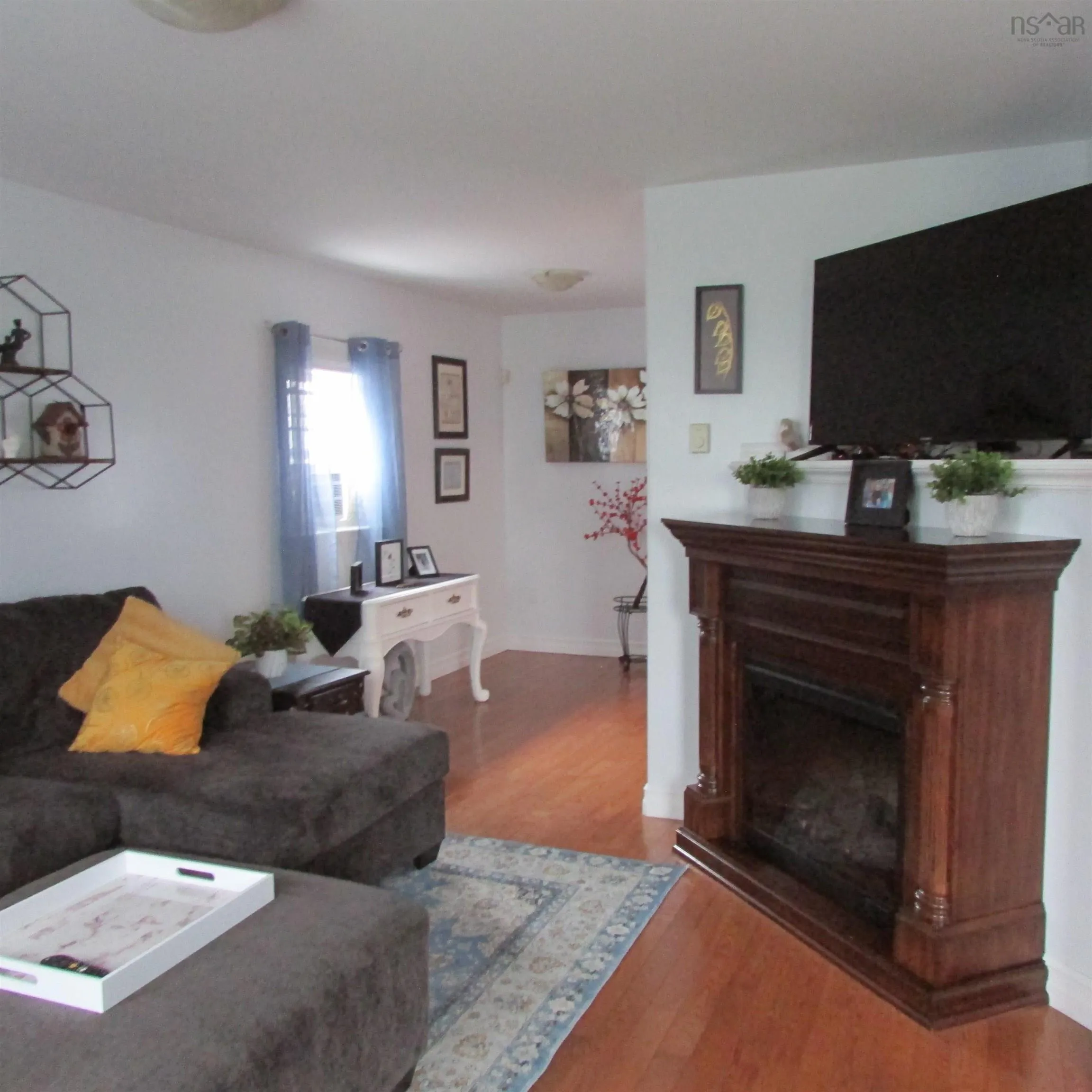 5 Pero Street, Sydney Mines Ns B1v 2w6, 5 Bedrooms Bedrooms, ,3 BathroomsBathrooms,Residential,For Sale,Pero,202508368