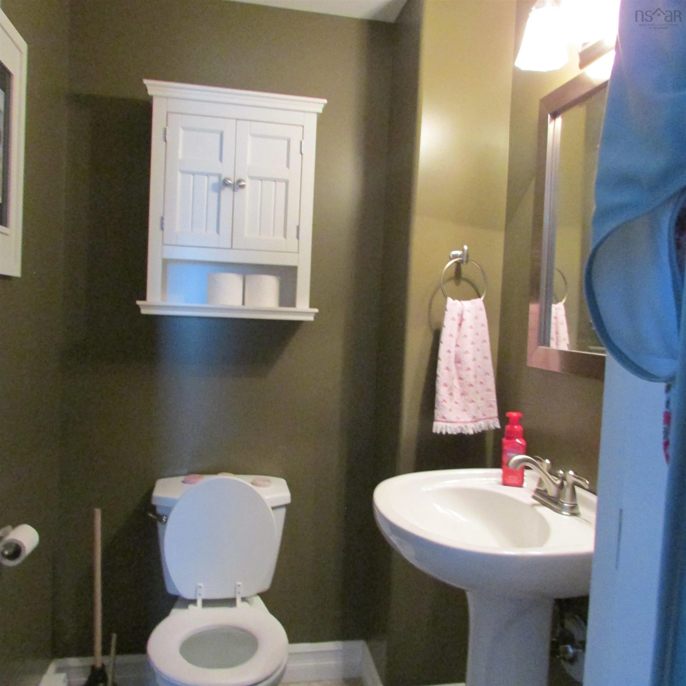5 Pero Street, Sydney Mines Ns B1v 2w6, 5 Bedrooms Bedrooms, ,3 BathroomsBathrooms,Residential,For Sale,Pero,202508368