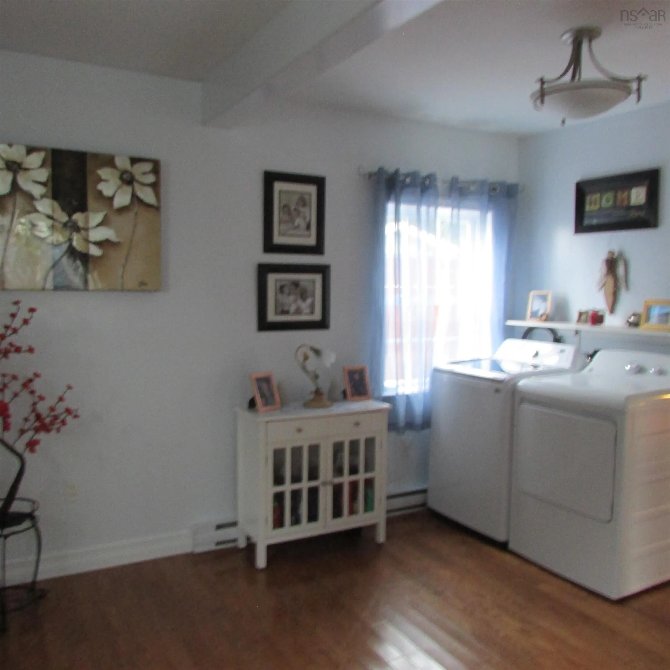 5 Pero Street, Sydney Mines Ns B1v 2w6, 5 Bedrooms Bedrooms, ,3 BathroomsBathrooms,Residential,For Sale,Pero,202508368