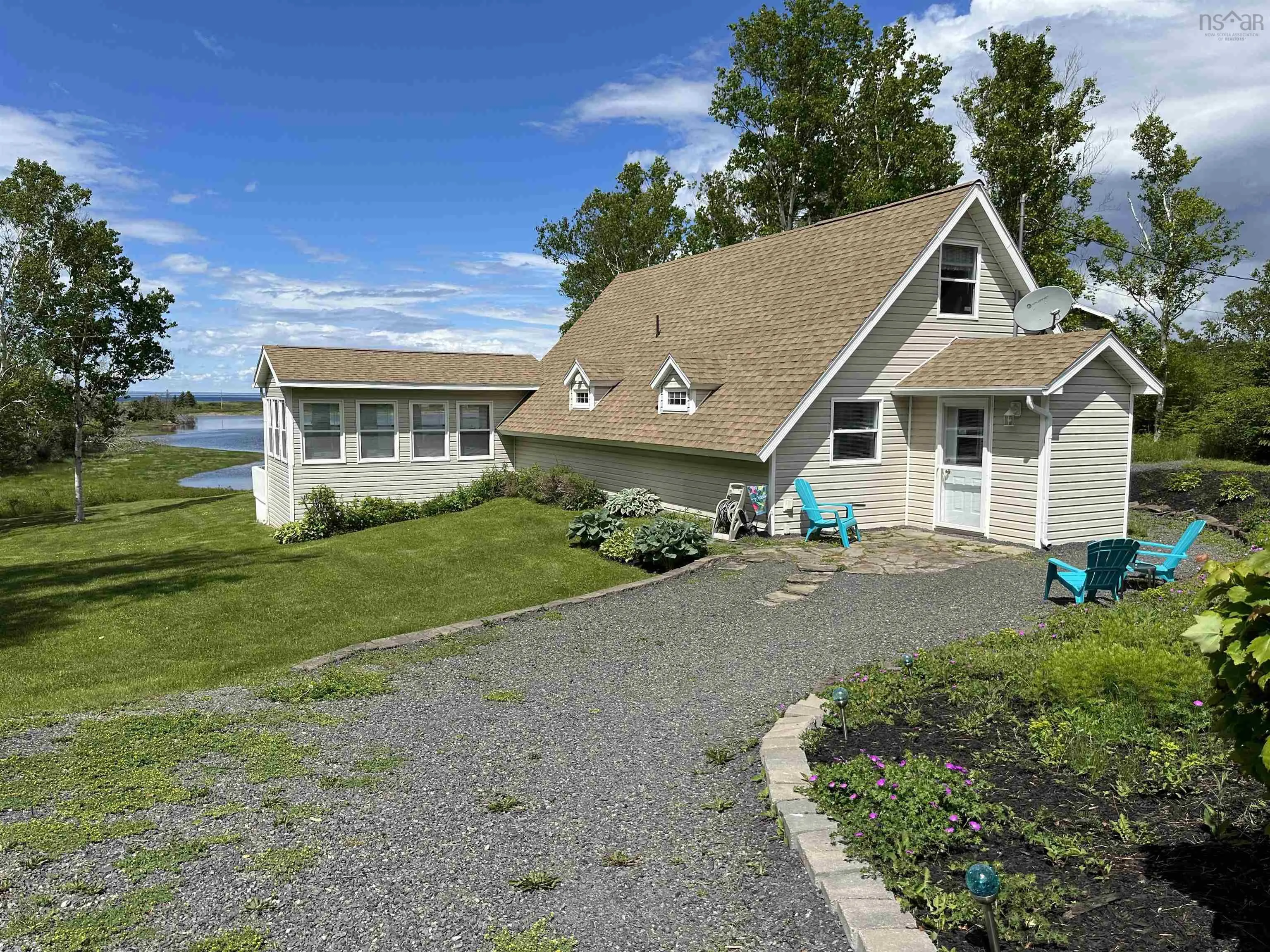 1258 Caribou Island Road, Caribou Island, NS B0K 1H0, 2 Bedrooms Bedrooms, ,2 BathroomsBathrooms,Residential,For Sale,Caribou Island,202523118