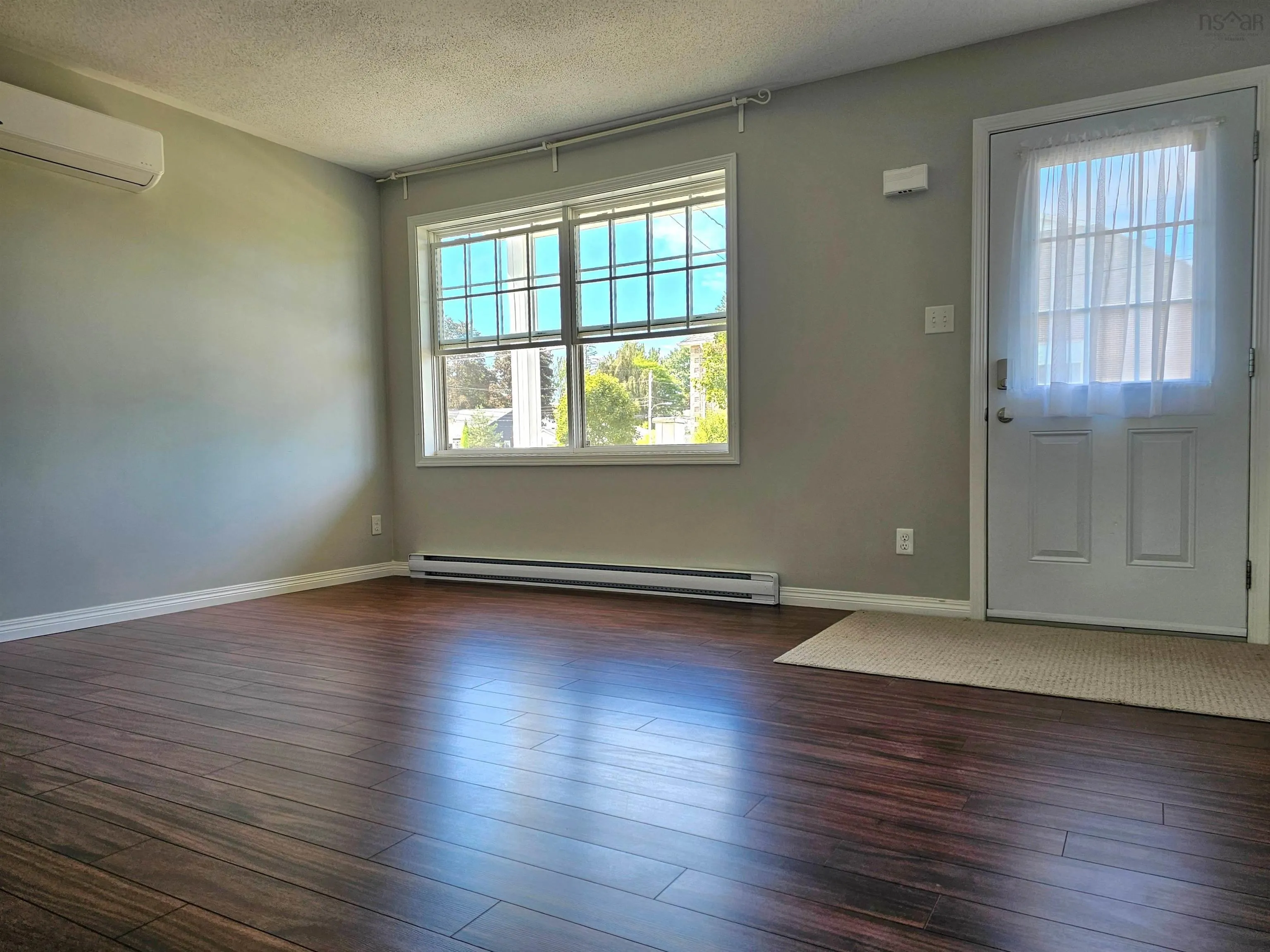 42 Chamber Close, Wolfville, NS B4P 0A6, 2 Bedrooms Bedrooms, ,1 BathroomBathrooms,Residential,For Sale,Chamber,202515357