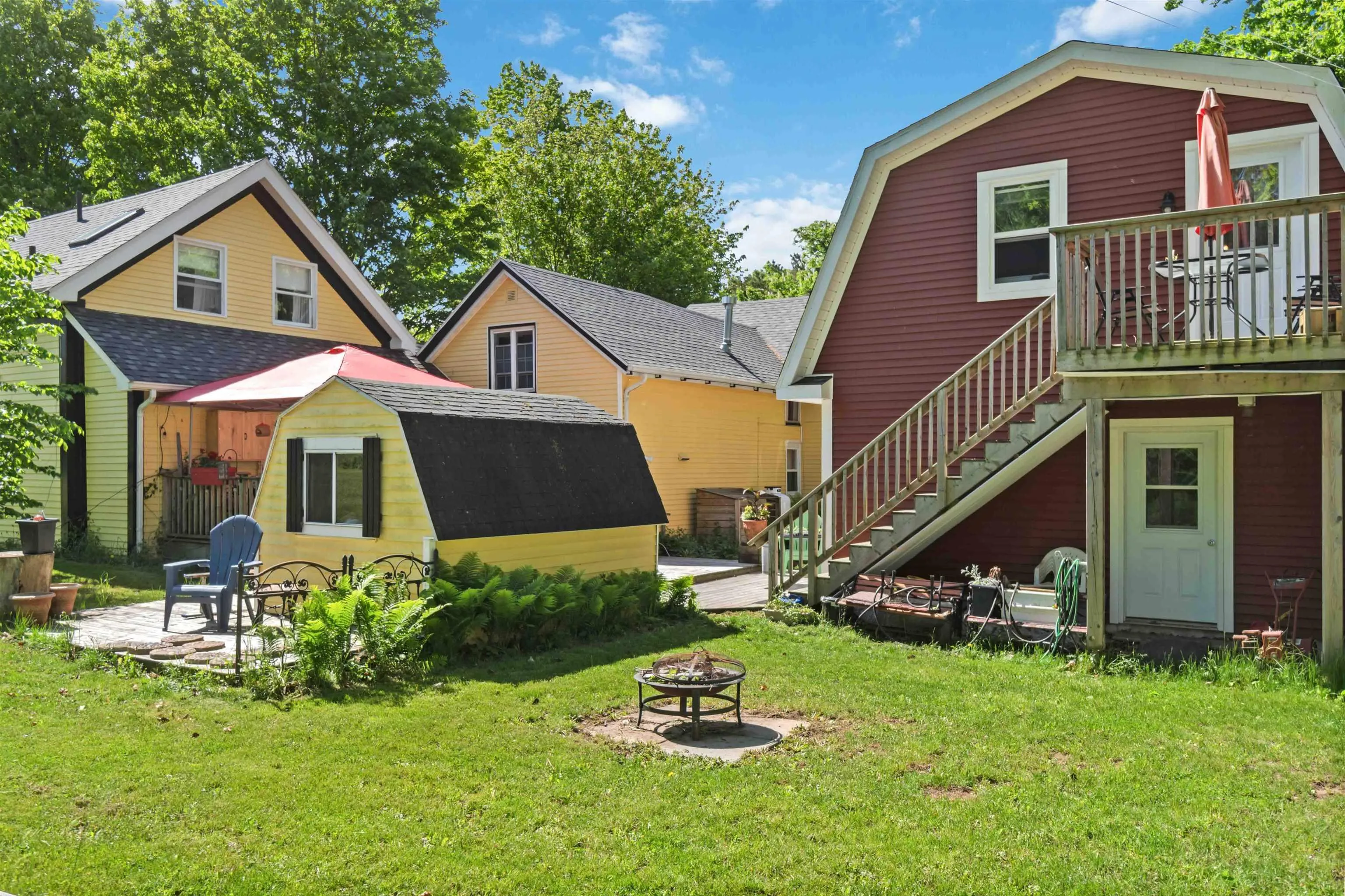 9757 Main Street, Canning Ns B0p 1h0, 8 Bedrooms Bedrooms, ,8 BathroomsBathrooms,Residential,For Sale,Main,202412502