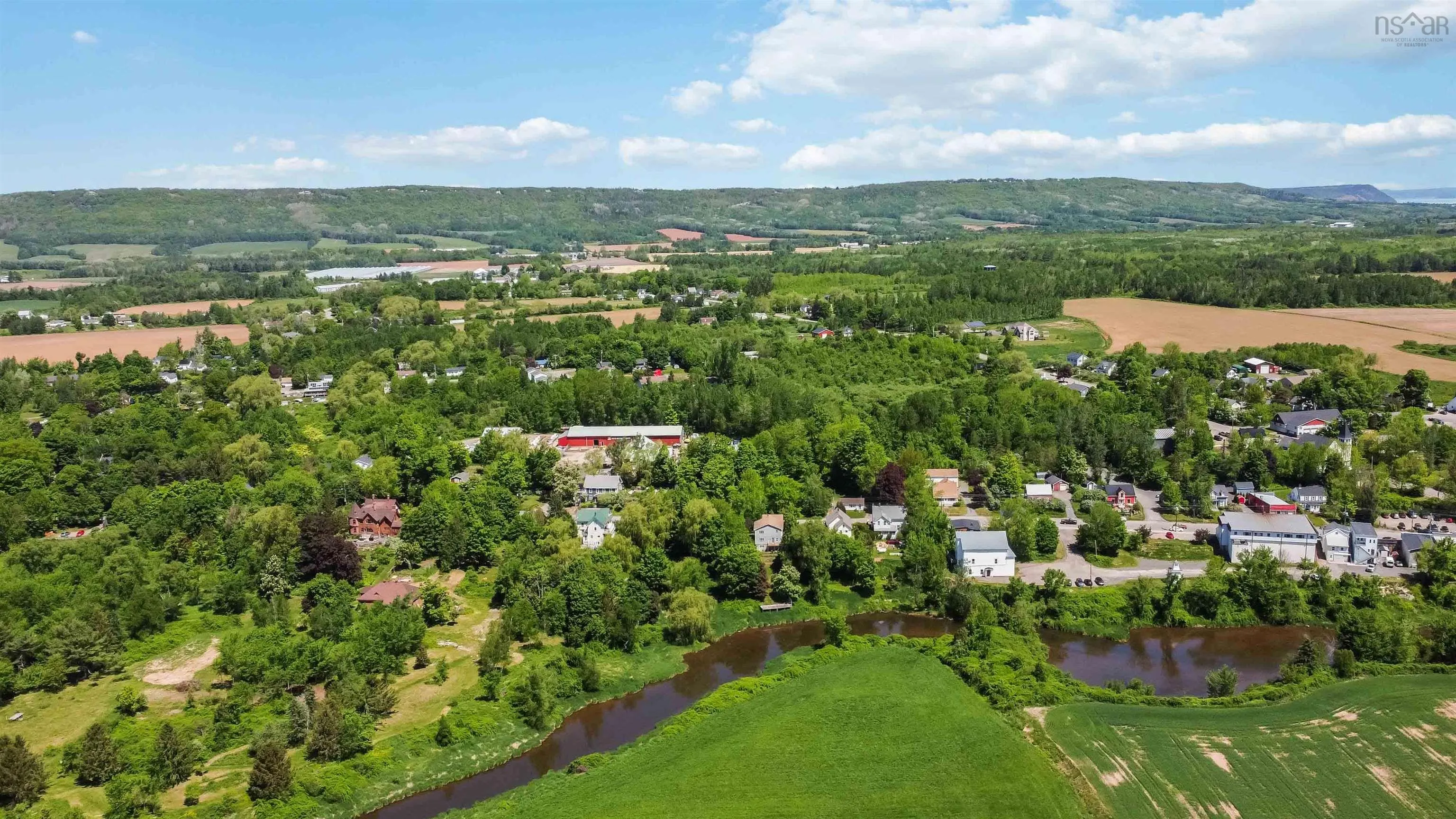 9757 Main Street, Canning Ns B0p 1h0, 8 Bedrooms Bedrooms, ,8 BathroomsBathrooms,Residential,For Sale,Main,202412502