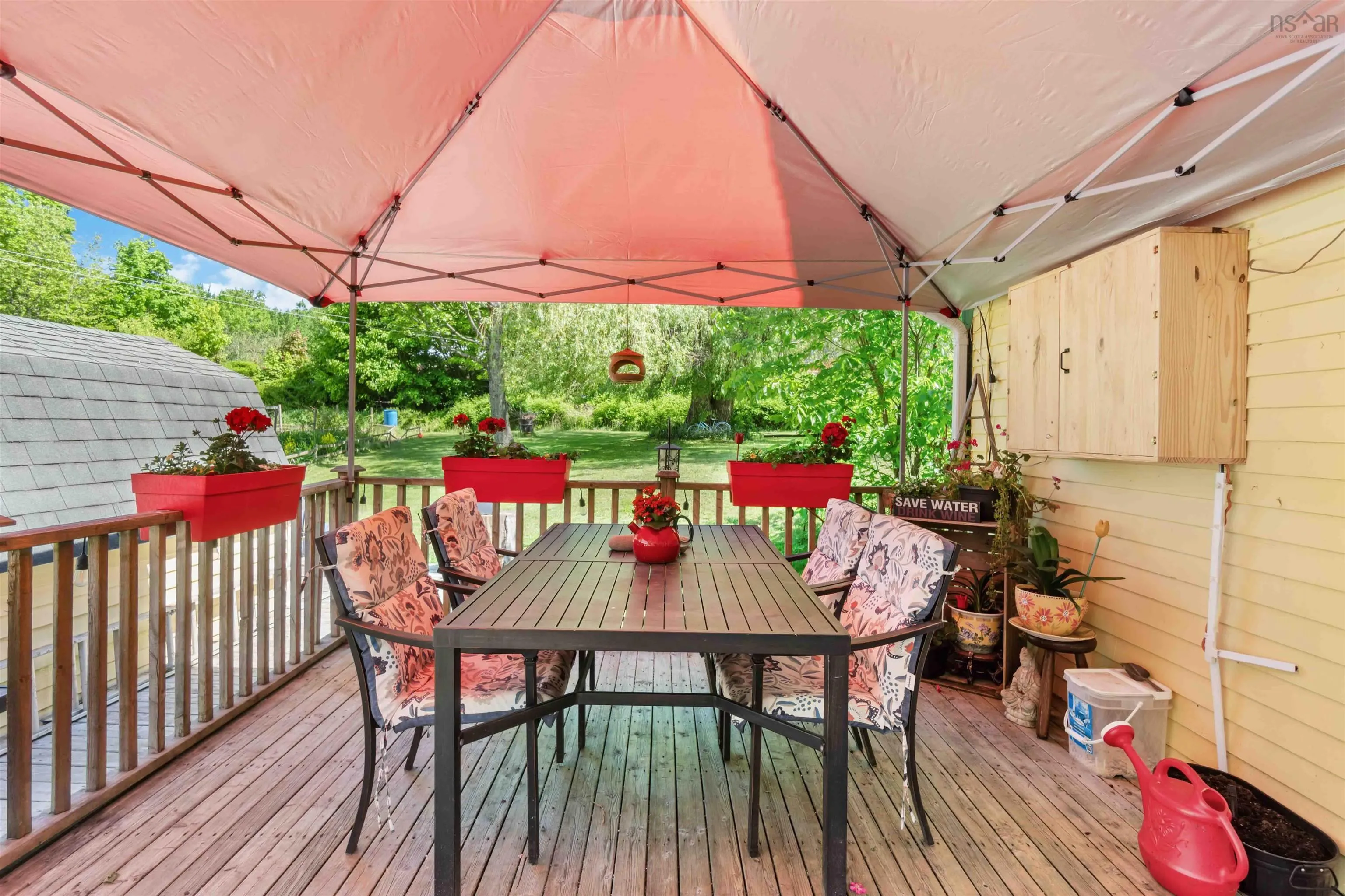 9757 Main Street, Canning Ns B0p 1h0, 8 Bedrooms Bedrooms, ,8 BathroomsBathrooms,Residential,For Sale,Main,202412502