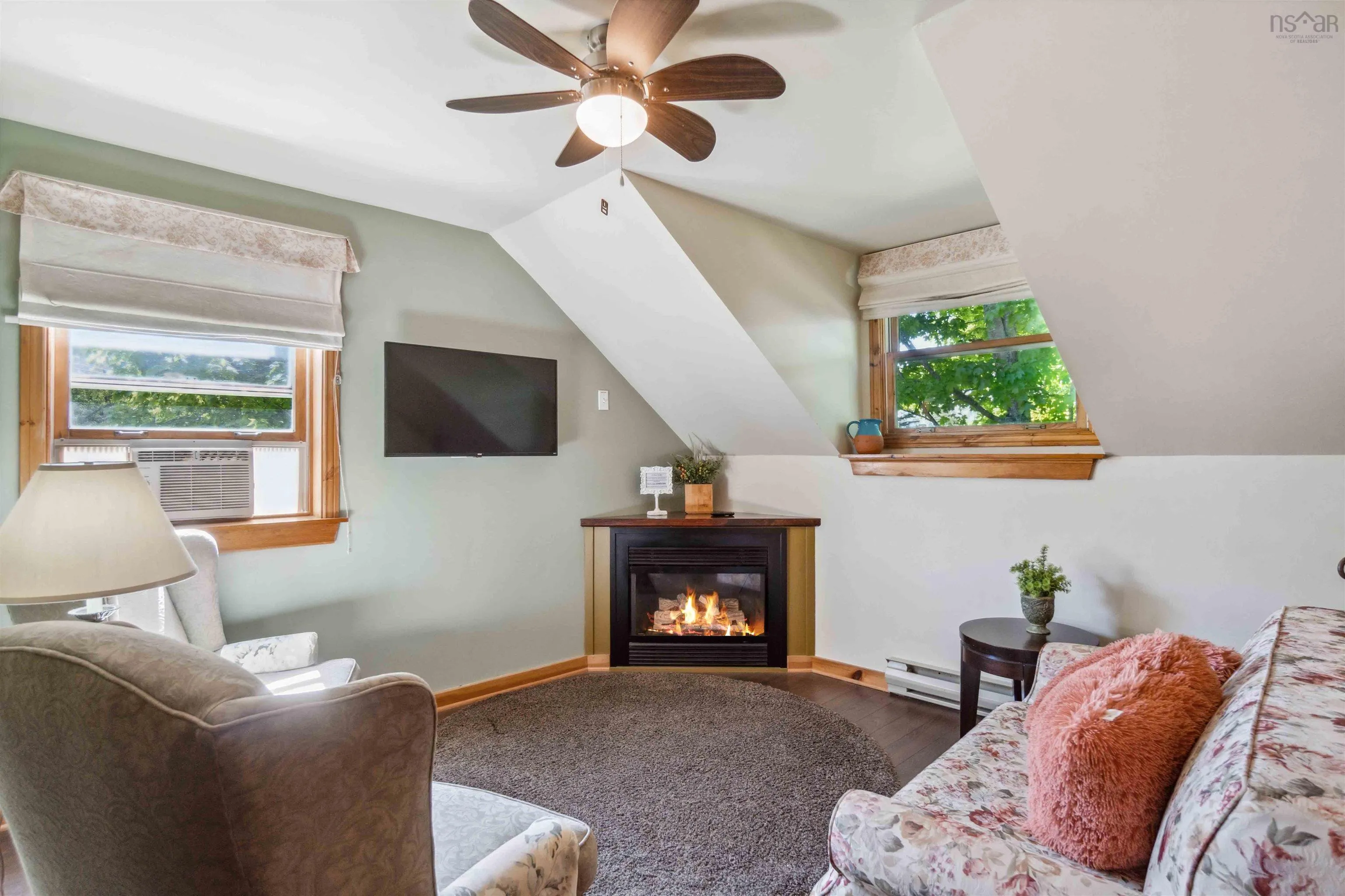 9757 Main Street, Canning Ns B0p 1h0, 8 Bedrooms Bedrooms, ,8 BathroomsBathrooms,Residential,For Sale,Main,202412502