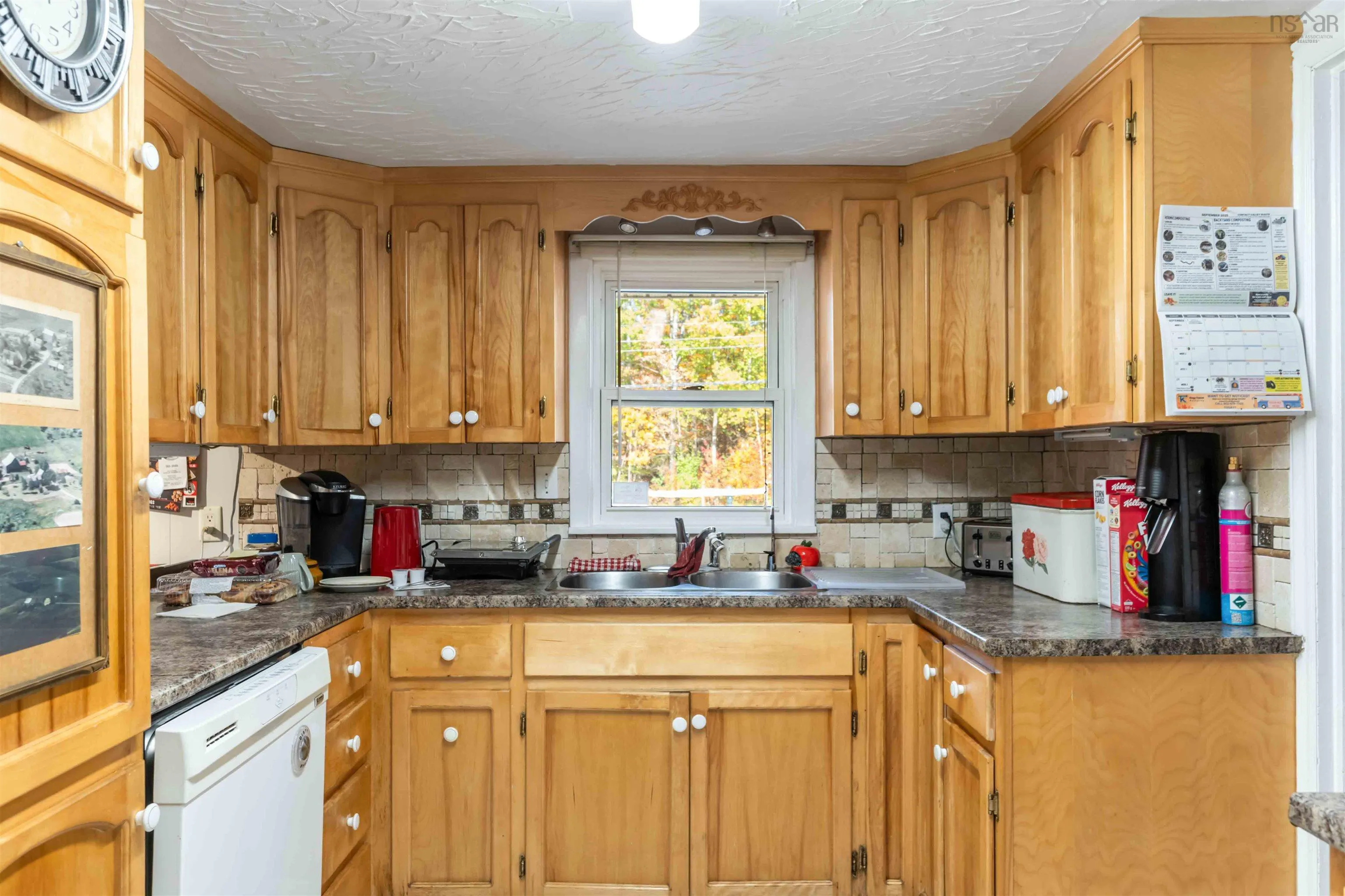 26 Pleasant Street, Wilmot, NS B0P 1W0, 3 Bedrooms Bedrooms, ,1 BathroomBathrooms,Residential,For Sale,Pleasant,202525429