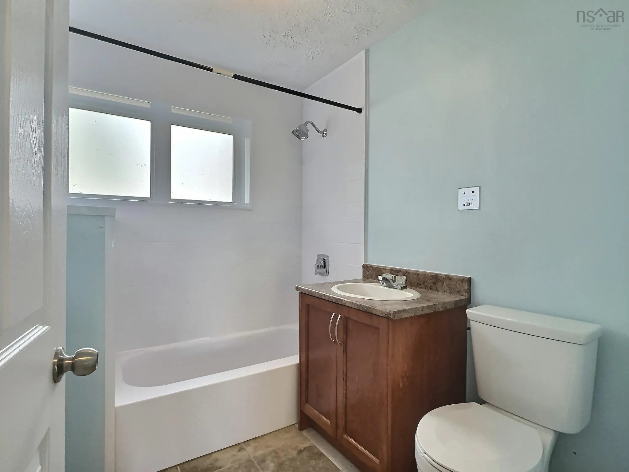 18 Alderney Drive, Enfield, NS B2T 1J7, 5 Bedrooms Bedrooms, ,4 BathroomsBathrooms,Residential,For Sale,Alderney,202519484