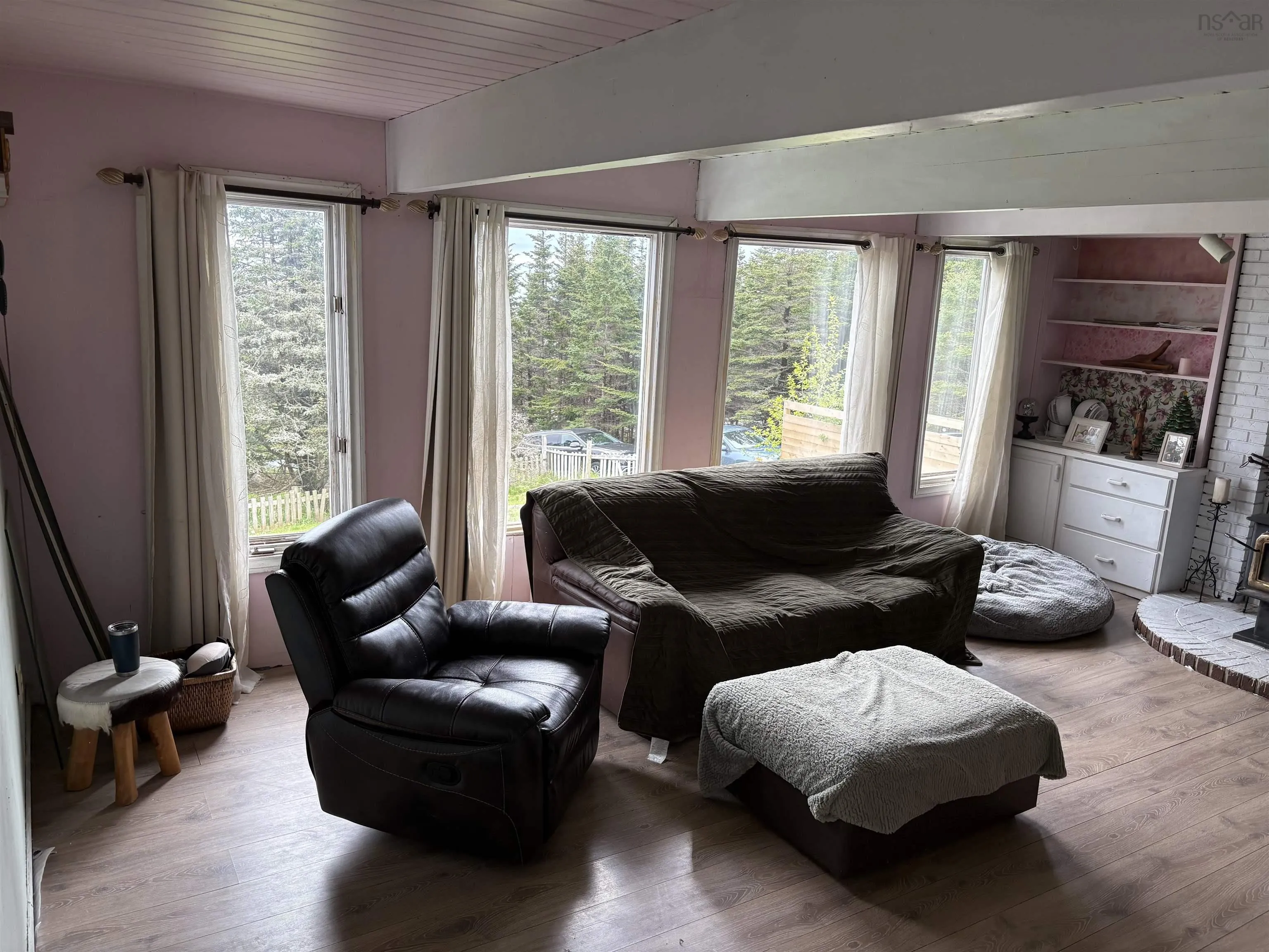 24 Oceanic Drive, East Lawrencetown, NS B2Z 1P4, 4 Bedrooms Bedrooms, ,3 BathroomsBathrooms,Residential,For Sale,Oceanic,202517606