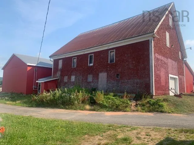 4127 Brooklyn Street, Somerset Ns B0p 1e0, 5 Bedrooms Bedrooms, ,2 BathroomsBathrooms,Farm,For Sale,Brooklyn,202419309