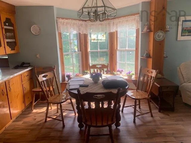4127 Brooklyn Street, Somerset Ns B0p 1e0, 5 Bedrooms Bedrooms, ,2 BathroomsBathrooms,Farm,For Sale,Brooklyn,202419309