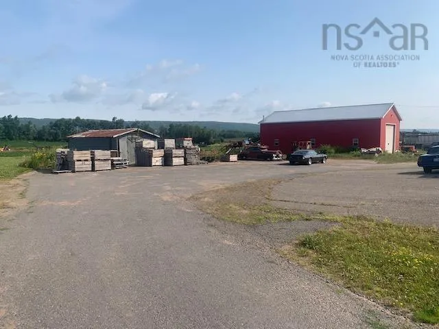 4127 Brooklyn Street, Somerset Ns B0p 1e0, 5 Bedrooms Bedrooms, ,2 BathroomsBathrooms,Farm,For Sale,Brooklyn,202419309