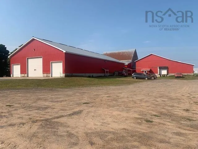 4127 Brooklyn Street, Somerset Ns B0p 1e0, 5 Bedrooms Bedrooms, ,2 BathroomsBathrooms,Farm,For Sale,Brooklyn,202419309