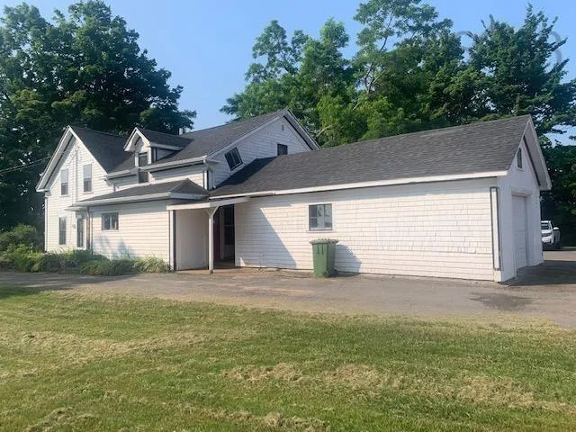 4127 Brooklyn Street, Somerset Ns B0p 1e0, 5 Bedrooms Bedrooms, ,2 BathroomsBathrooms,Farm,For Sale,Brooklyn,202419309