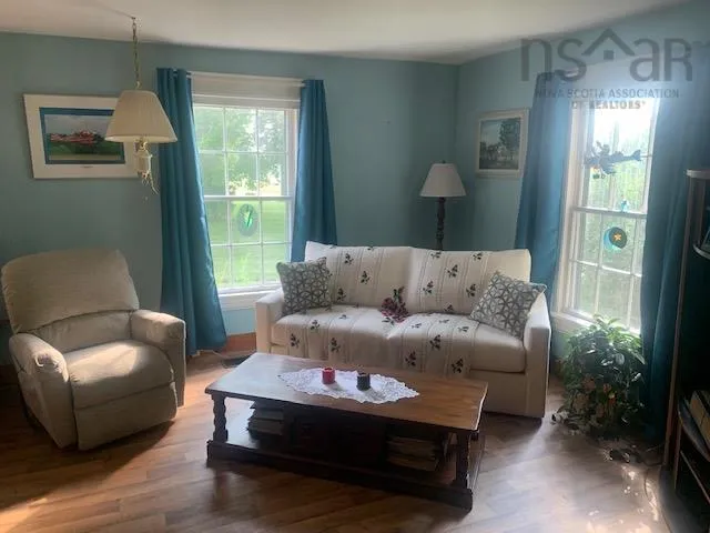 4127 Brooklyn Street, Somerset Ns B0p 1e0, 5 Bedrooms Bedrooms, ,2 BathroomsBathrooms,Farm,For Sale,Brooklyn,202419309