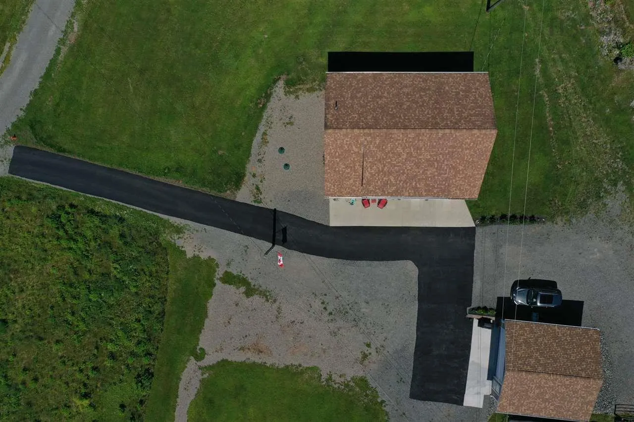 1042 Coxheath Road, Coxheath, NS B1L 1B2, 3 Bedrooms Bedrooms, ,2 BathroomsBathrooms,Residential,For Sale,Coxheath,202517570
