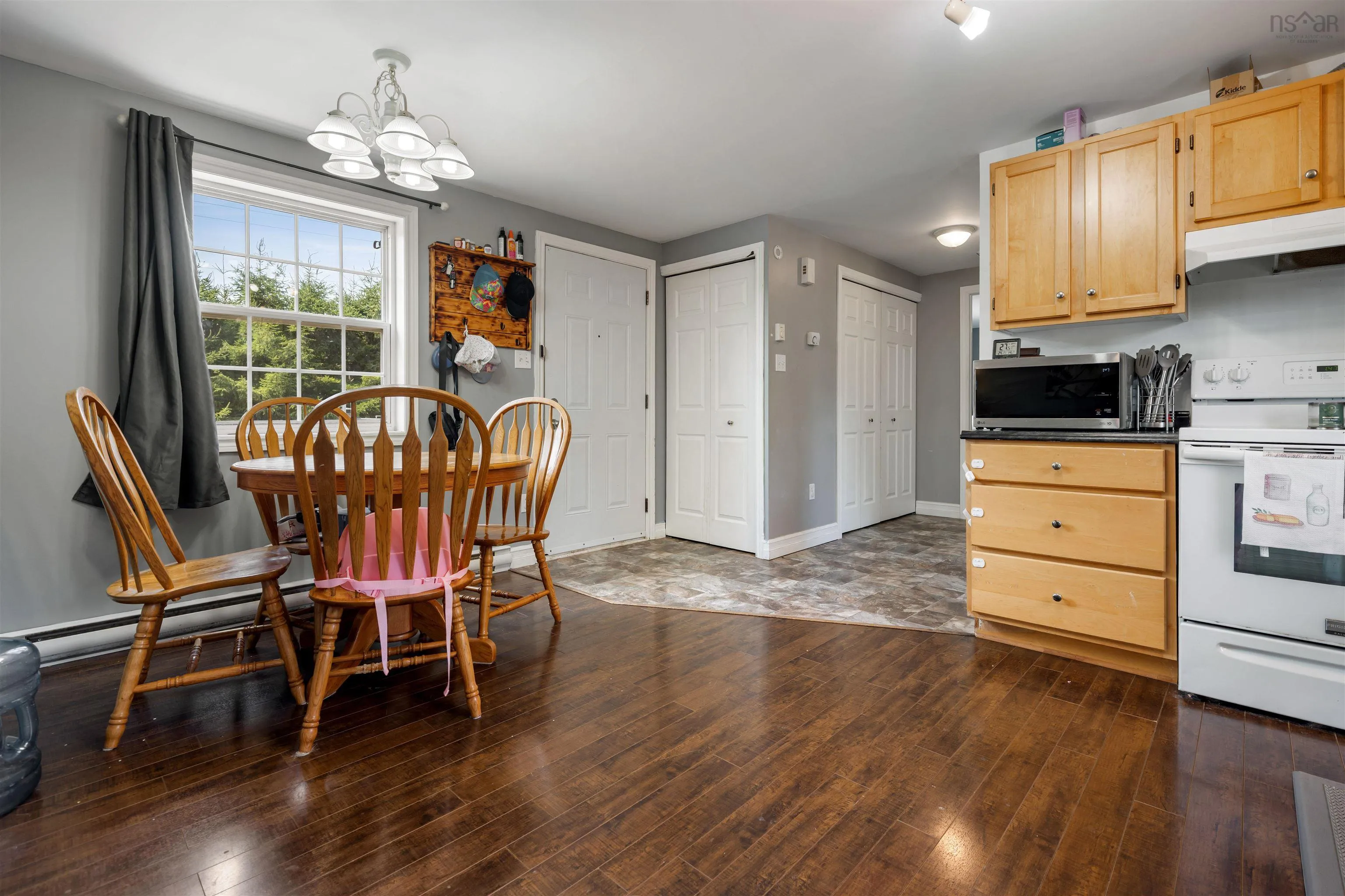 7600 Highway 354, Kennetcook, NS B0N 1T0, 3 Bedrooms Bedrooms, ,1 BathroomBathrooms,Residential,For Sale,Highway 354,202520428