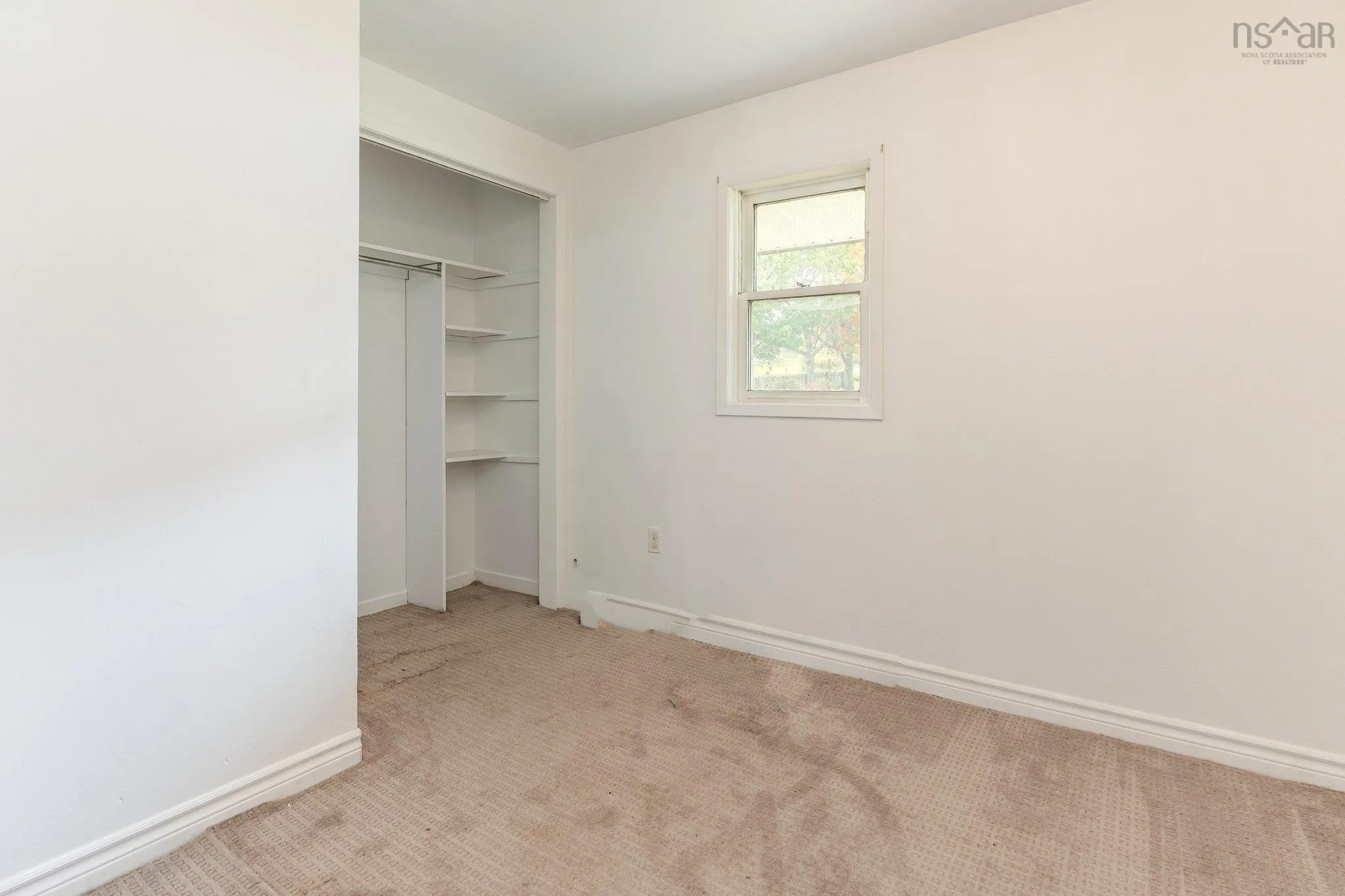 61 Dunlop Road, Brooklyn Ns B0n 2a0, 2 Bedrooms Bedrooms, ,1 BathroomBathrooms,Residential,For Sale,Dunlop,202500802