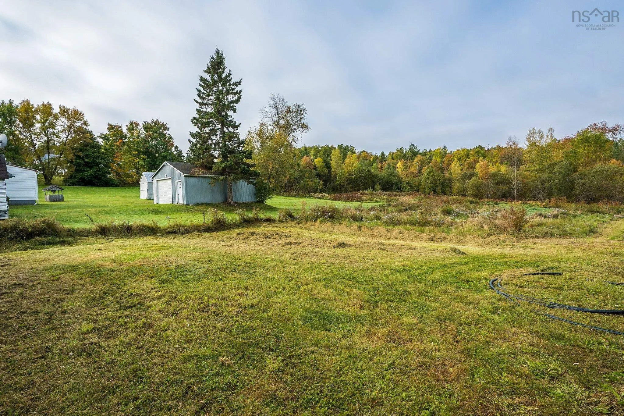 61 Dunlop Road, Brooklyn Ns B0n 2a0, 2 Bedrooms Bedrooms, ,1 BathroomBathrooms,Residential,For Sale,Dunlop,202500802