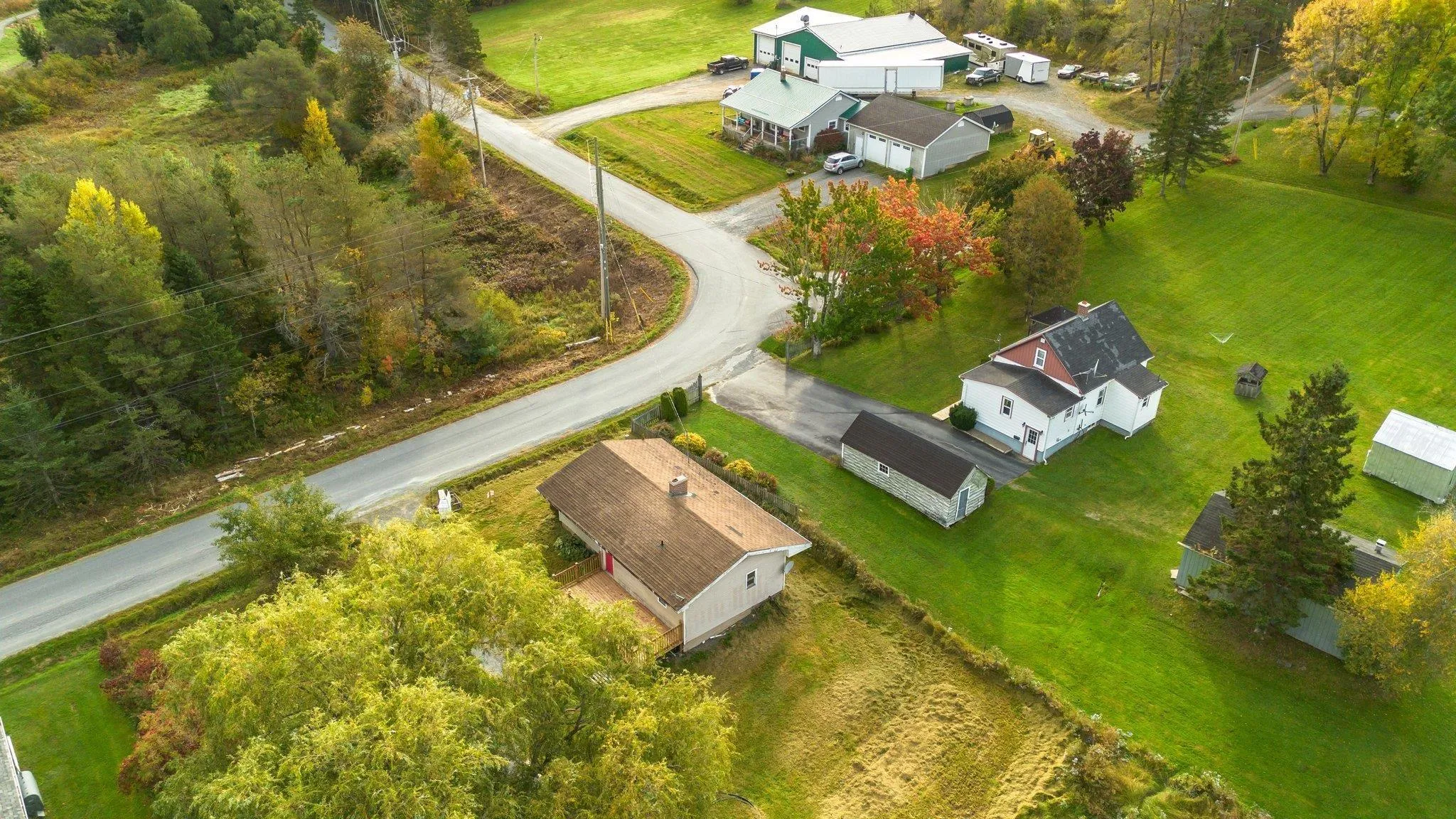 61 Dunlop Road, Brooklyn Ns B0n 2a0, 2 Bedrooms Bedrooms, ,1 BathroomBathrooms,Residential,For Sale,Dunlop,202500802