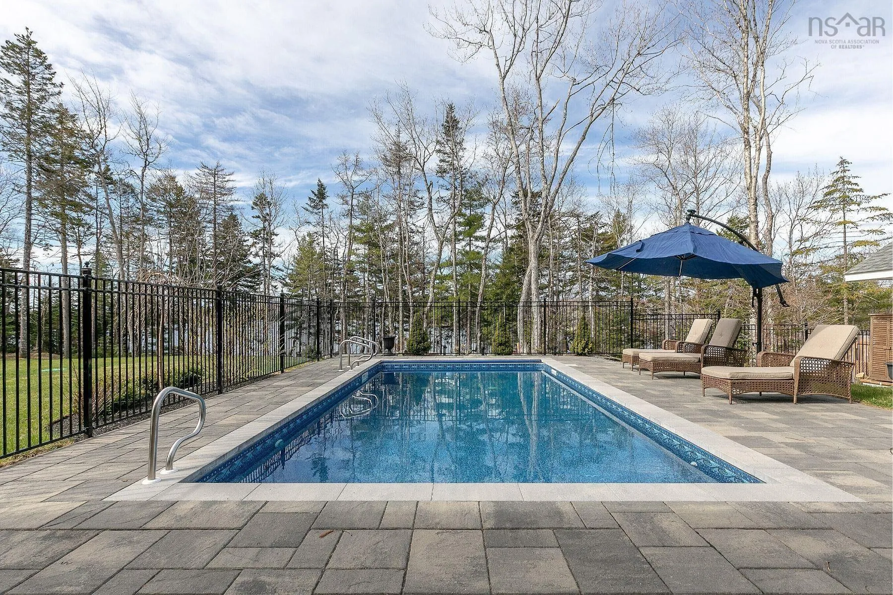 838 Mccabe Lake Drive, Middle Sackville Ns B4e 0p4, 5 Bedrooms Bedrooms, ,5 BathroomsBathrooms,Residential,For Sale,Mccabe Lake,202504908