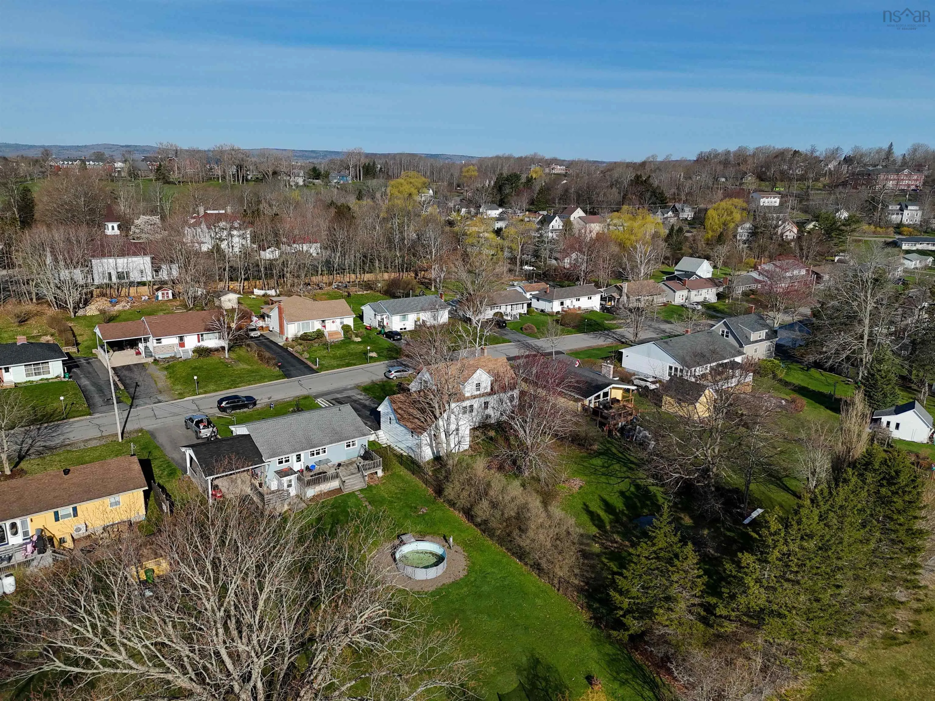 228 Tremain Crescent, Windsor Ns B0n 2t0, 2 Bedrooms Bedrooms, ,3 BathroomsBathrooms,Residential,For Sale,Tremain,202510334