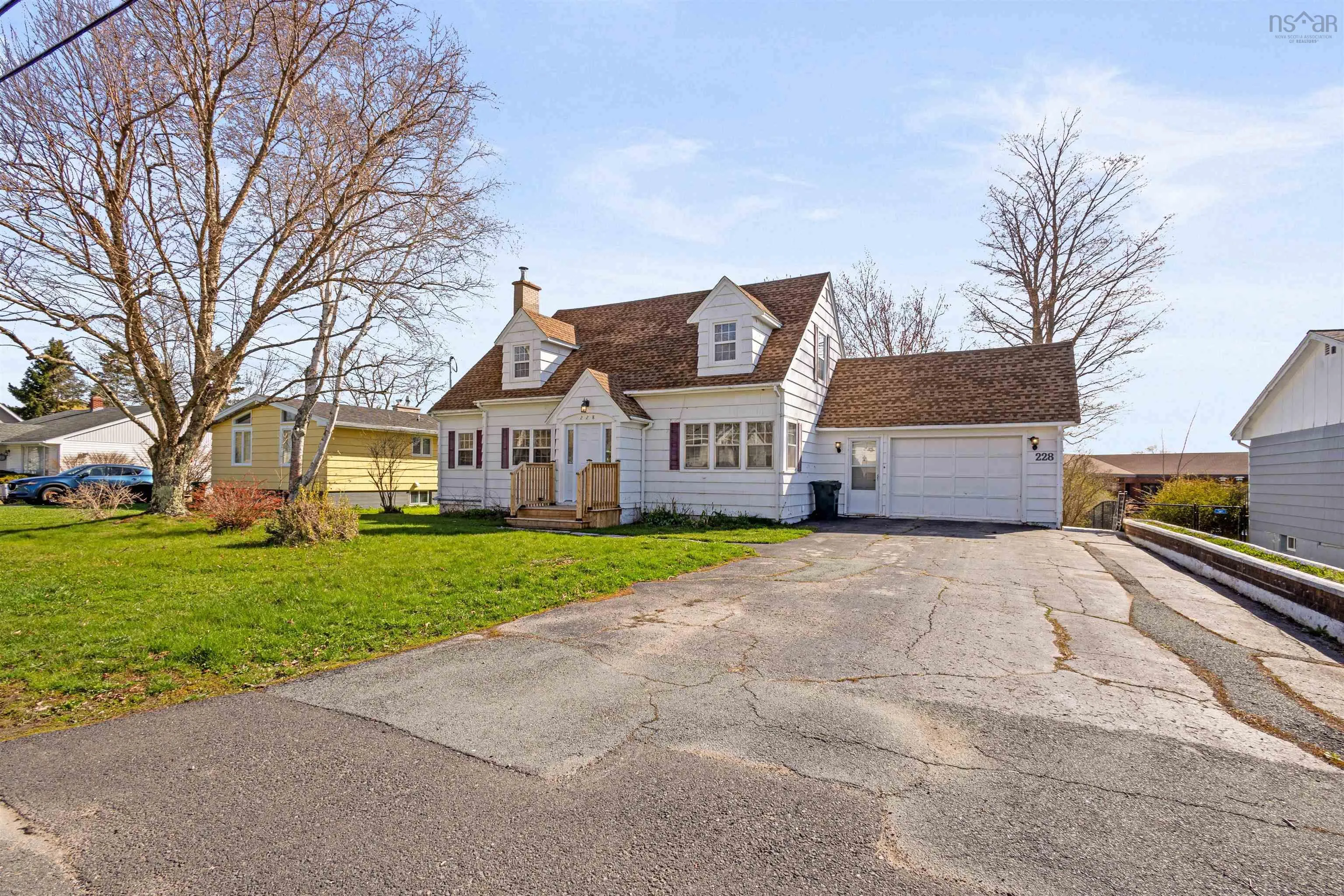 228 Tremain Crescent, Windsor Ns B0n 2t0, 2 Bedrooms Bedrooms, ,3 BathroomsBathrooms,Residential,For Sale,Tremain,202510334