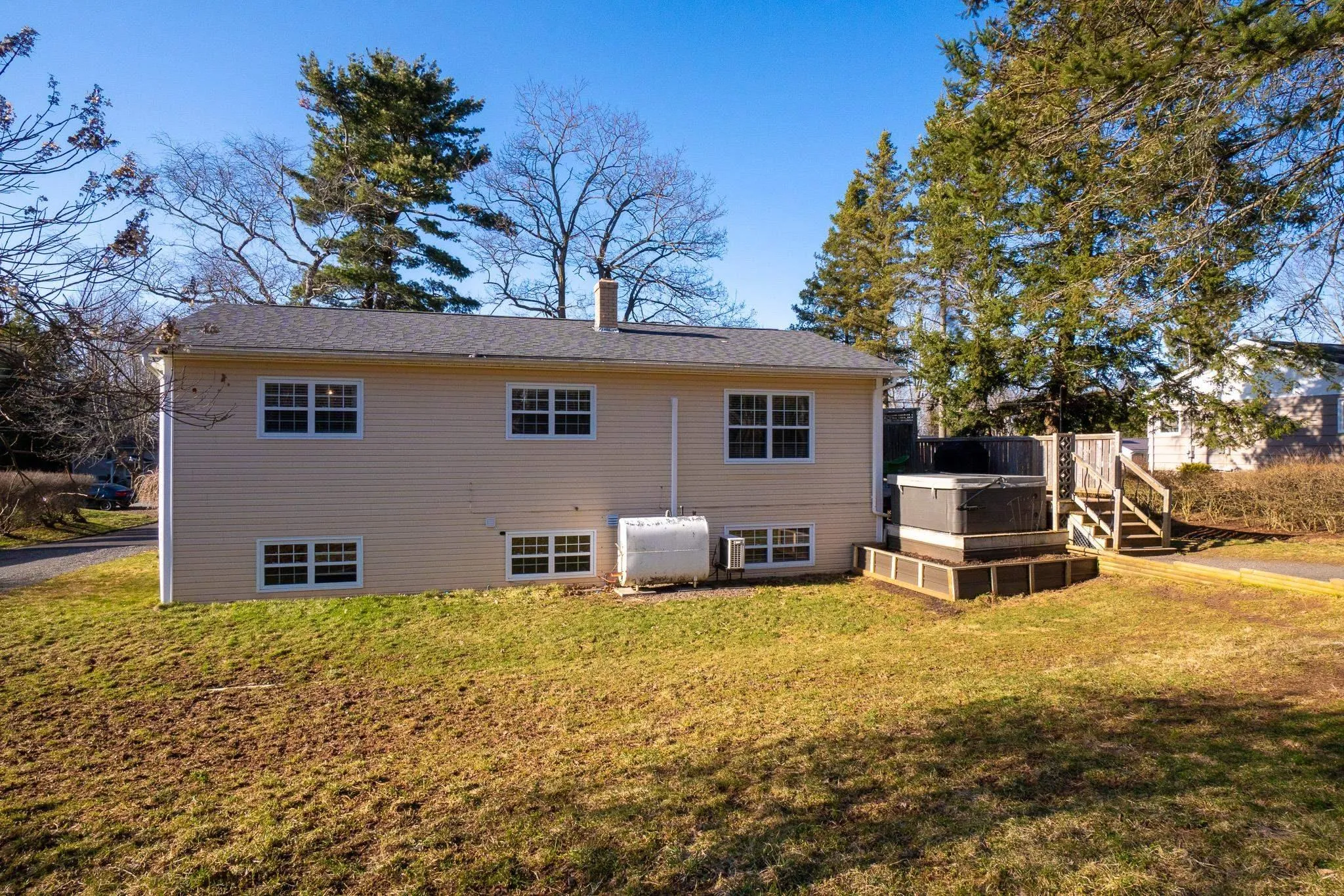 907 Charles Street, North Kentville Ns B4n 2y9, 5 Bedrooms Bedrooms, ,2 BathroomsBathrooms,Residential,For Sale,Charles,202506846