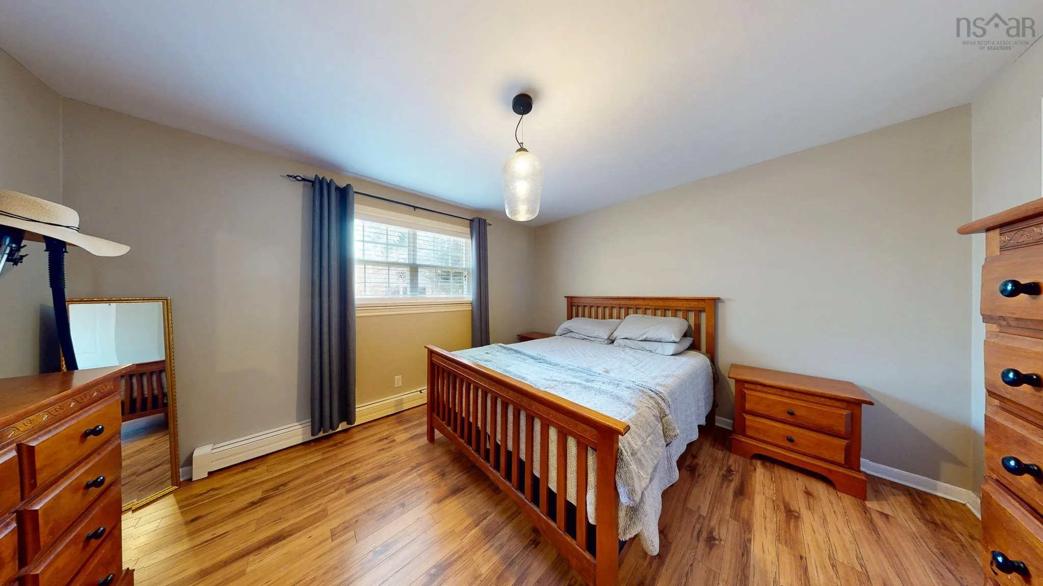 907 Charles Street, North Kentville Ns B4n 2y9, 5 Bedrooms Bedrooms, ,2 BathroomsBathrooms,Residential,For Sale,Charles,202506846