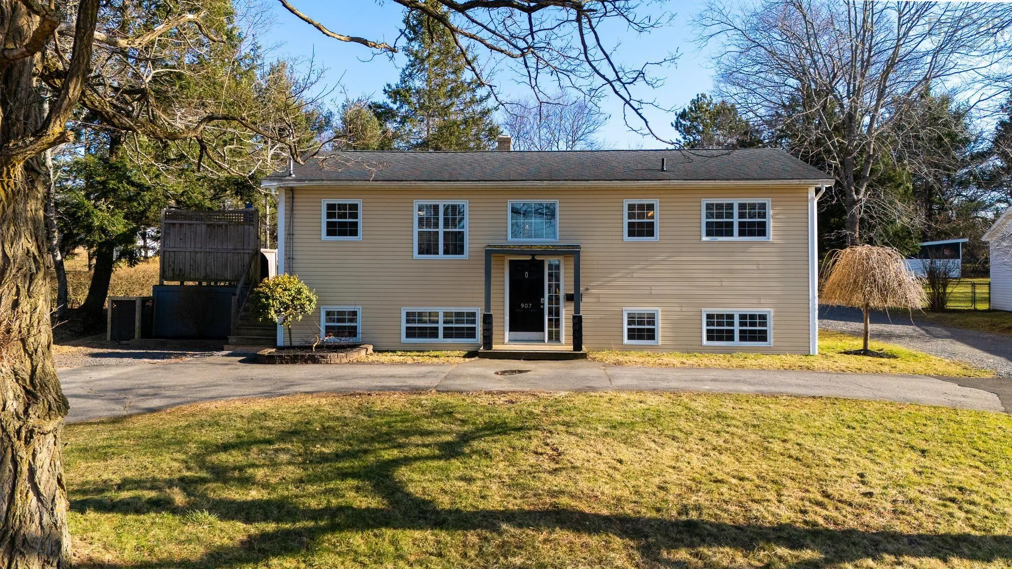 907 Charles Street, North Kentville Ns B4n 2y9, 5 Bedrooms Bedrooms, ,2 BathroomsBathrooms,Residential,For Sale,Charles,202506846