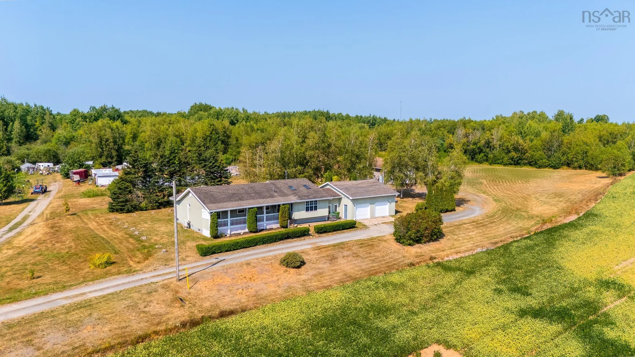 1477 Lakewood Road, Steam Mill, NS B4N 3V7, 3 Bedrooms Bedrooms, ,2 BathroomsBathrooms,Residential,For Sale,Lakewood,202521088