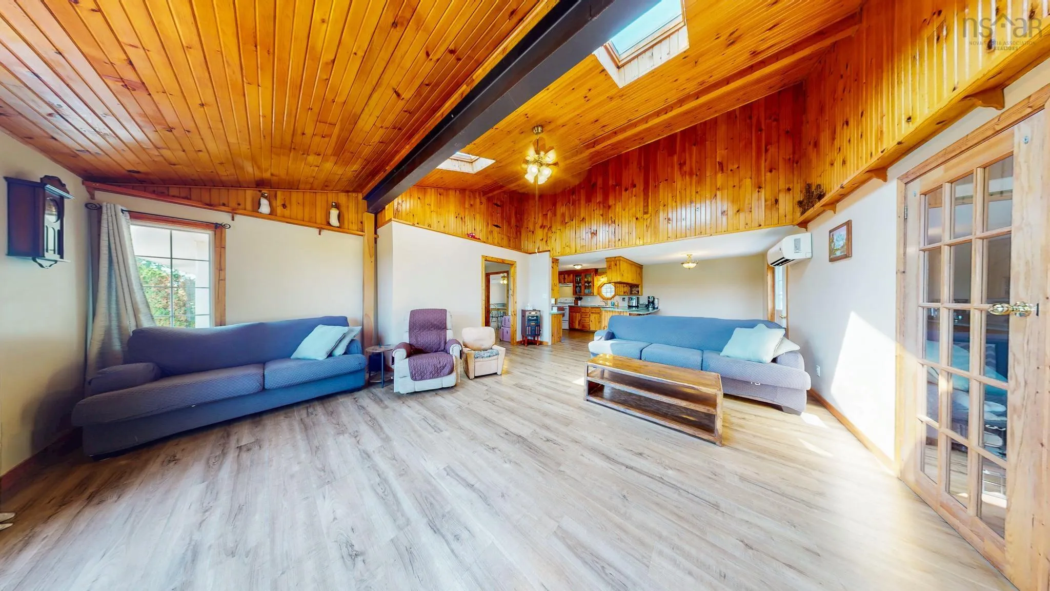 1477 Lakewood Road, Steam Mill, NS B4N 3V7, 3 Bedrooms Bedrooms, ,2 BathroomsBathrooms,Residential,For Sale,Lakewood,202521088