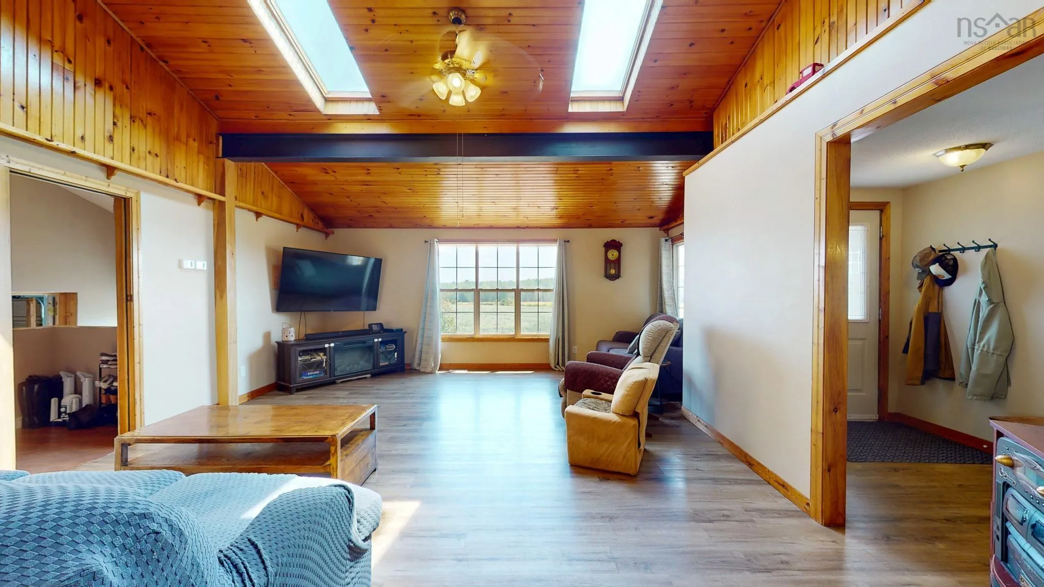 1477 Lakewood Road, Steam Mill, NS B4N 3V7, 3 Bedrooms Bedrooms, ,2 BathroomsBathrooms,Residential,For Sale,Lakewood,202521088