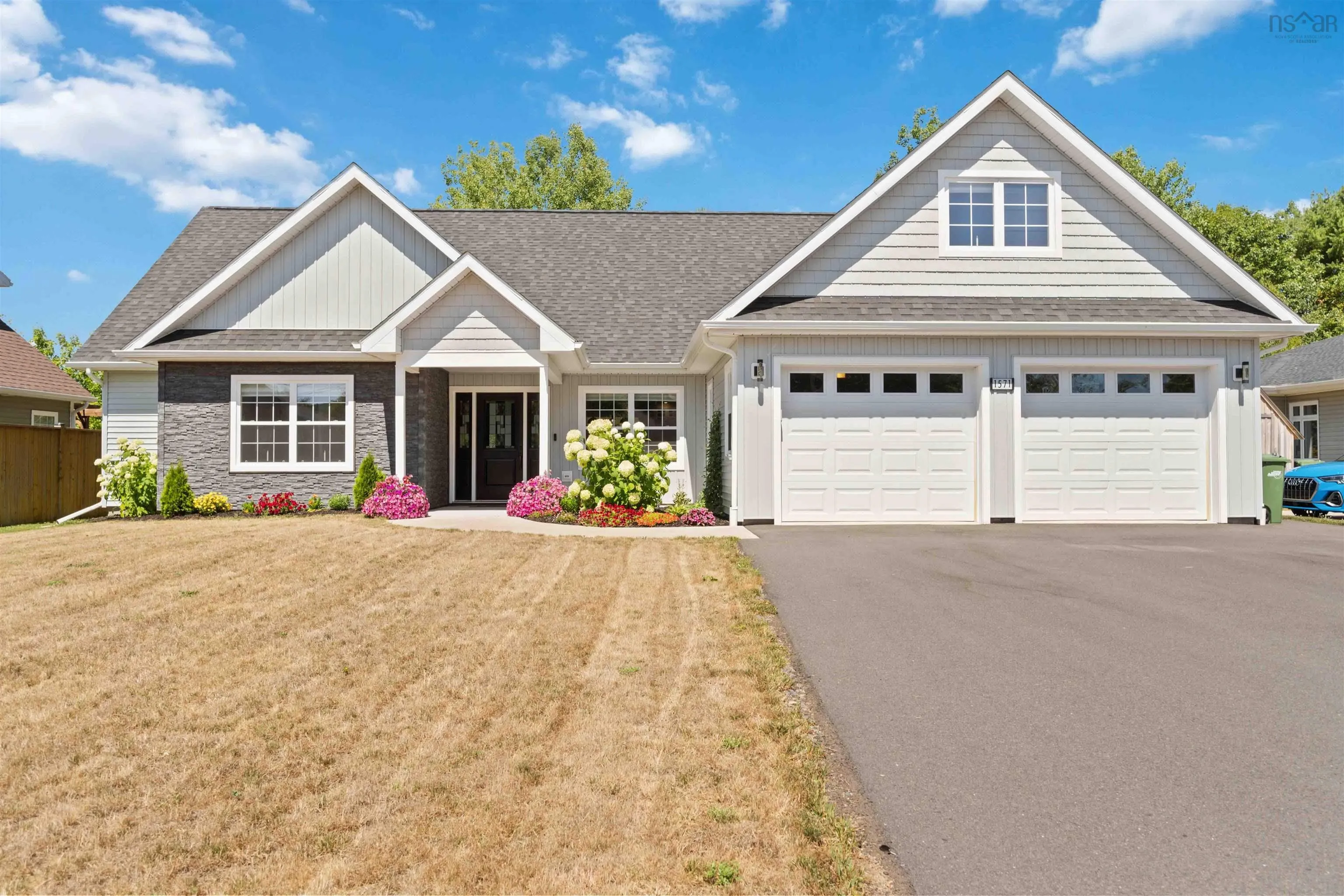 1571 Sarah Drive, Coldbrook, NS B4R 1A1, 3 Bedrooms Bedrooms, ,2 BathroomsBathrooms,Residential,For Sale,Sarah,202520915