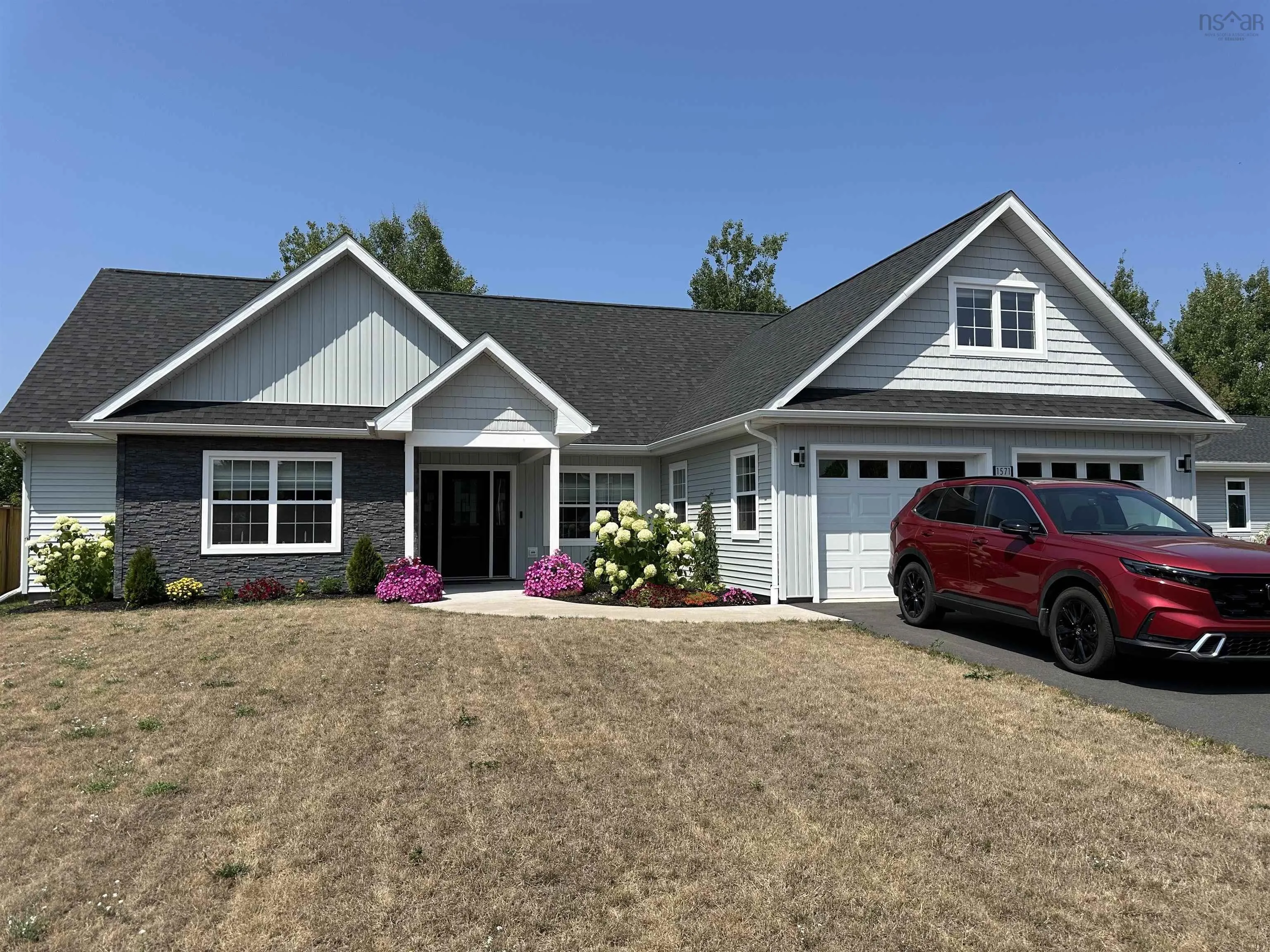 1571 Sarah Drive, Coldbrook, NS B4R 1A1, 3 Bedrooms Bedrooms, ,2 BathroomsBathrooms,Residential,For Sale,Sarah,202520915