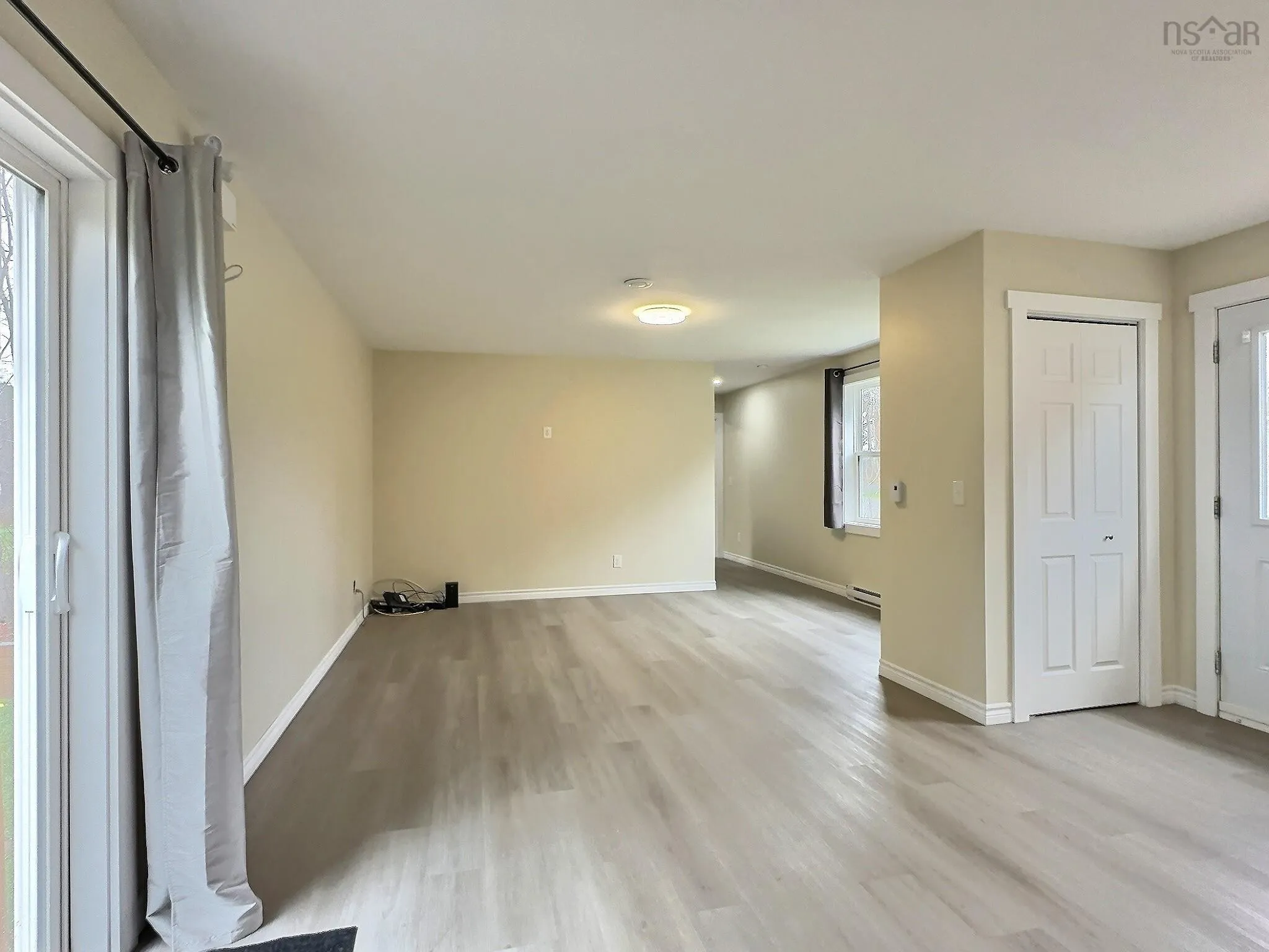 530 Sunset Avenue, Oxford, NS B0M 1P0, 3 Bedrooms Bedrooms, ,1 BathroomBathrooms,Residential,For Sale,Sunset,202521435