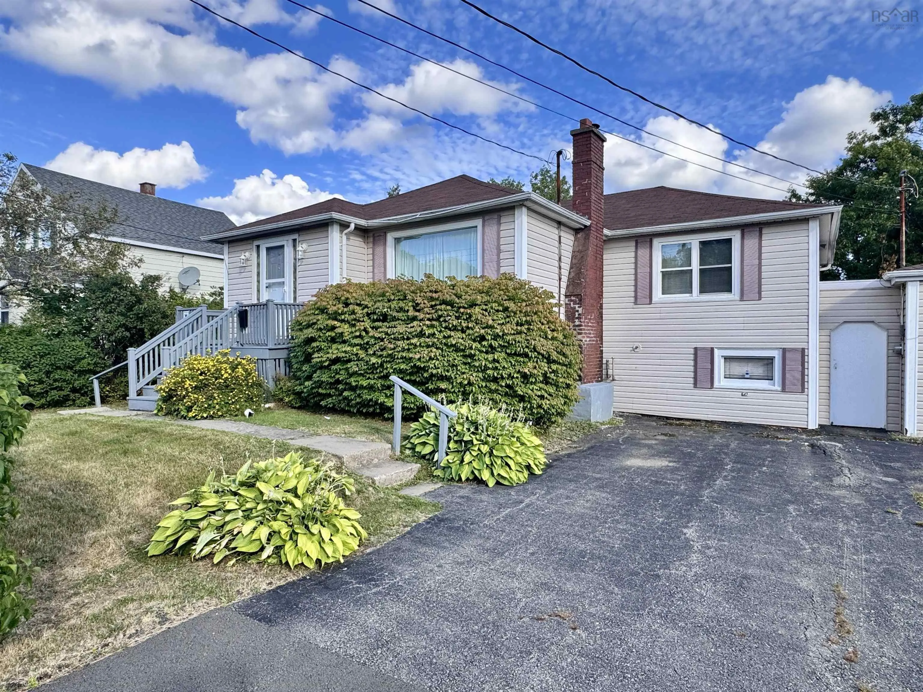163 Upper Mclean Street, Glace Bay, NS B1A 2L4, 4 Bedrooms Bedrooms, ,3 BathroomsBathrooms,Residential,For Sale,Upper Mclean,202519073
