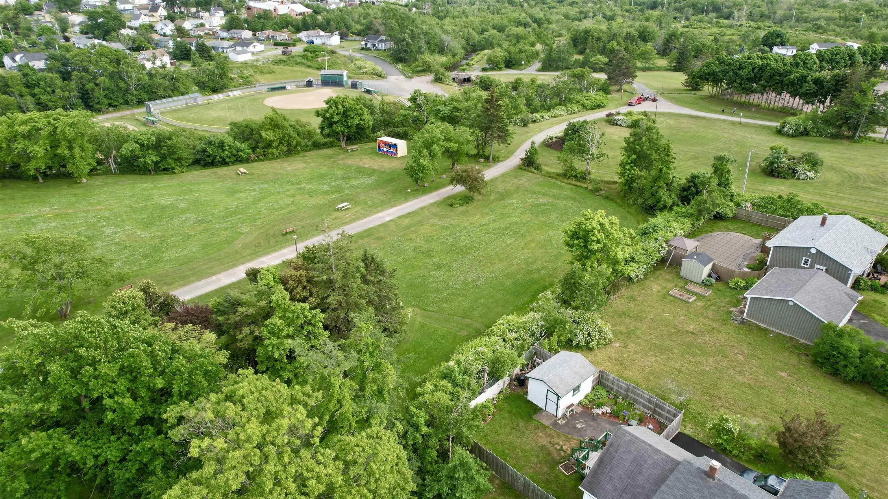 163 Upper Mclean Street, Glace Bay, NS B1A 2L4, 4 Bedrooms Bedrooms, ,3 BathroomsBathrooms,Residential,For Sale,Upper Mclean,202519073