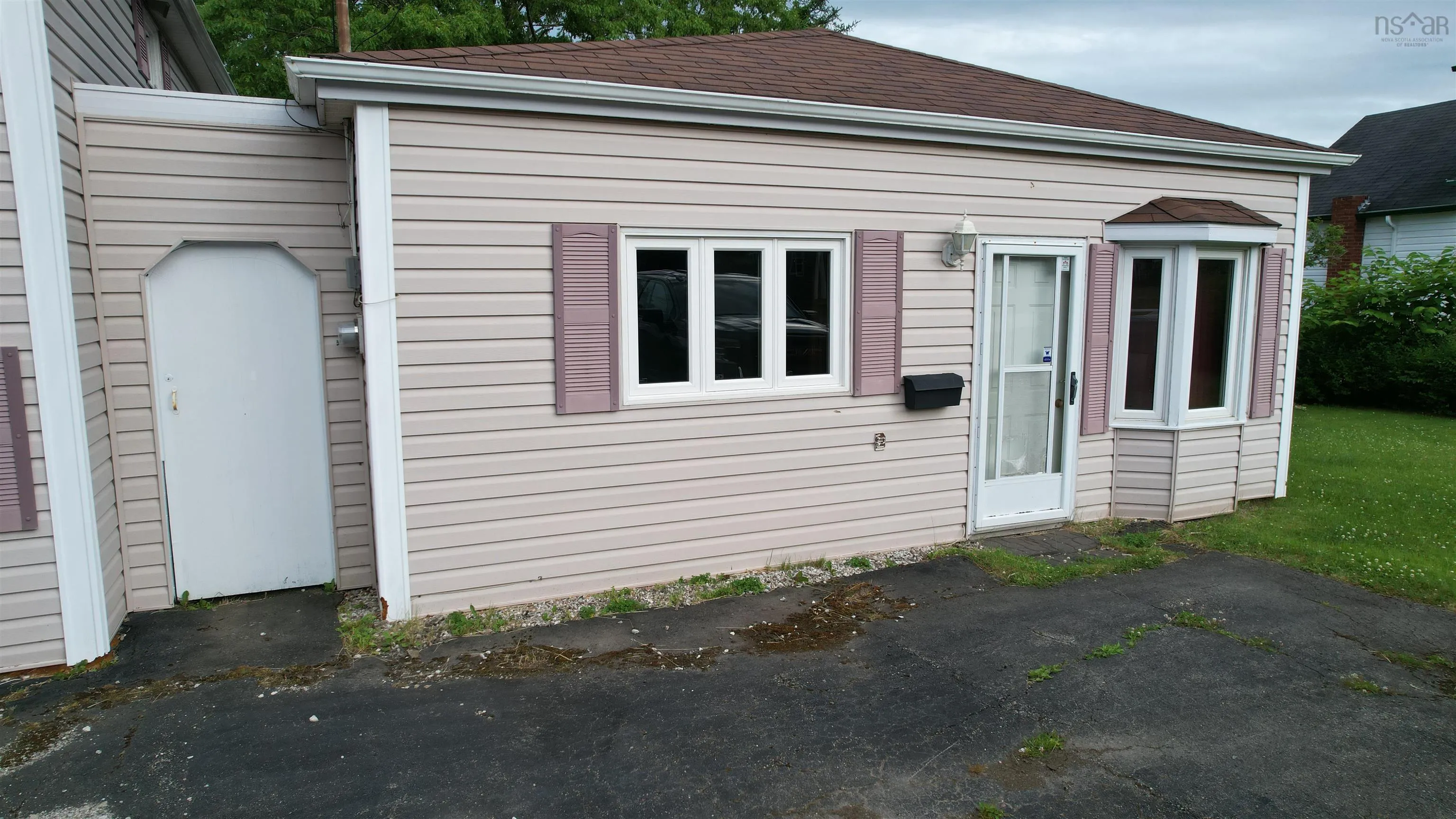 163 Upper Mclean Street, Glace Bay, NS B1A 2L4, 4 Bedrooms Bedrooms, ,3 BathroomsBathrooms,Residential,For Sale,Upper Mclean,202519073
