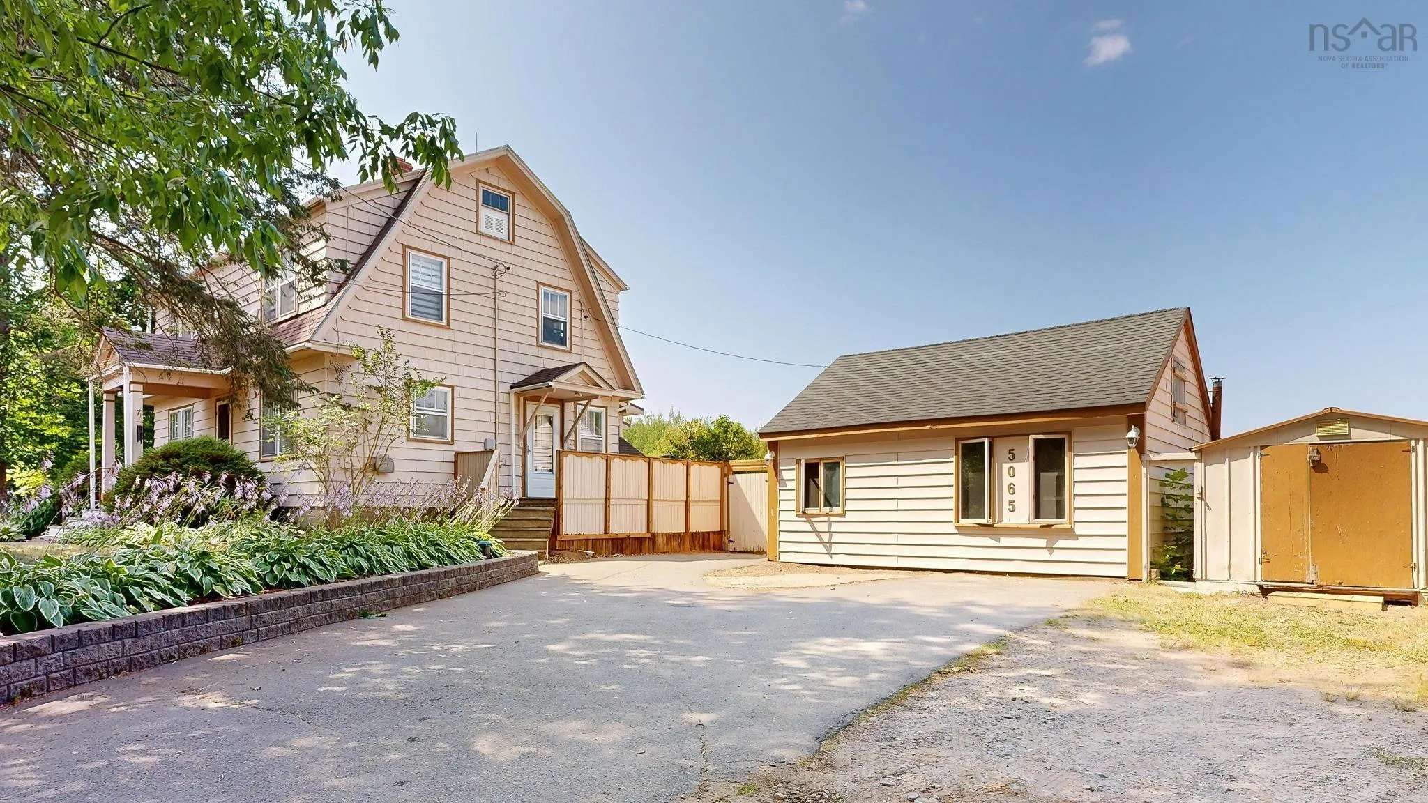 5065 Highway 1, Waterville, NS B0P 1V0, 3 Bedrooms Bedrooms, ,1 BathroomBathrooms,Residential,For Sale,Highway 1,202519238