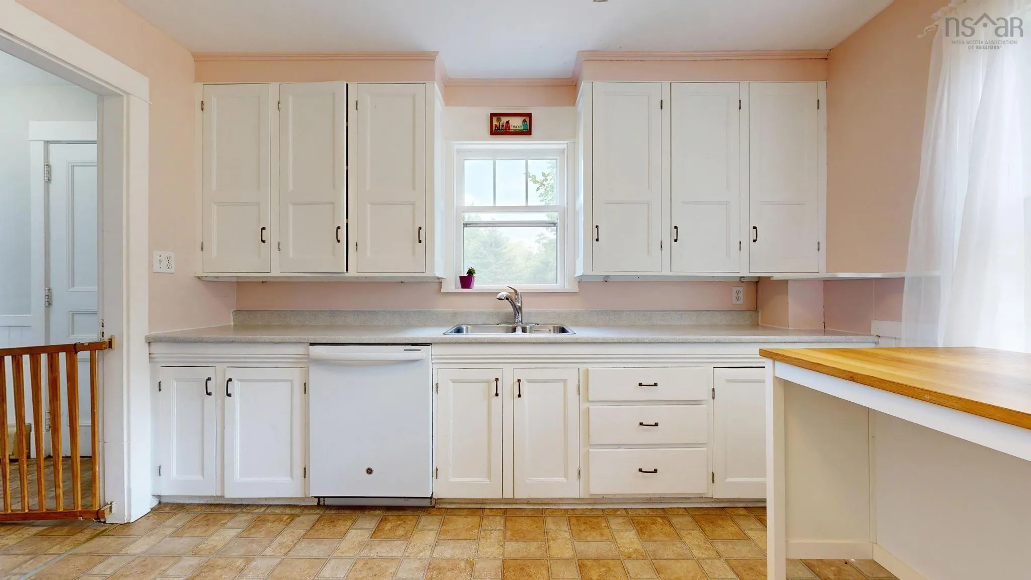 5065 Highway 1, Waterville, NS B0P 1V0, 3 Bedrooms Bedrooms, ,1 BathroomBathrooms,Residential,For Sale,Highway 1,202519238